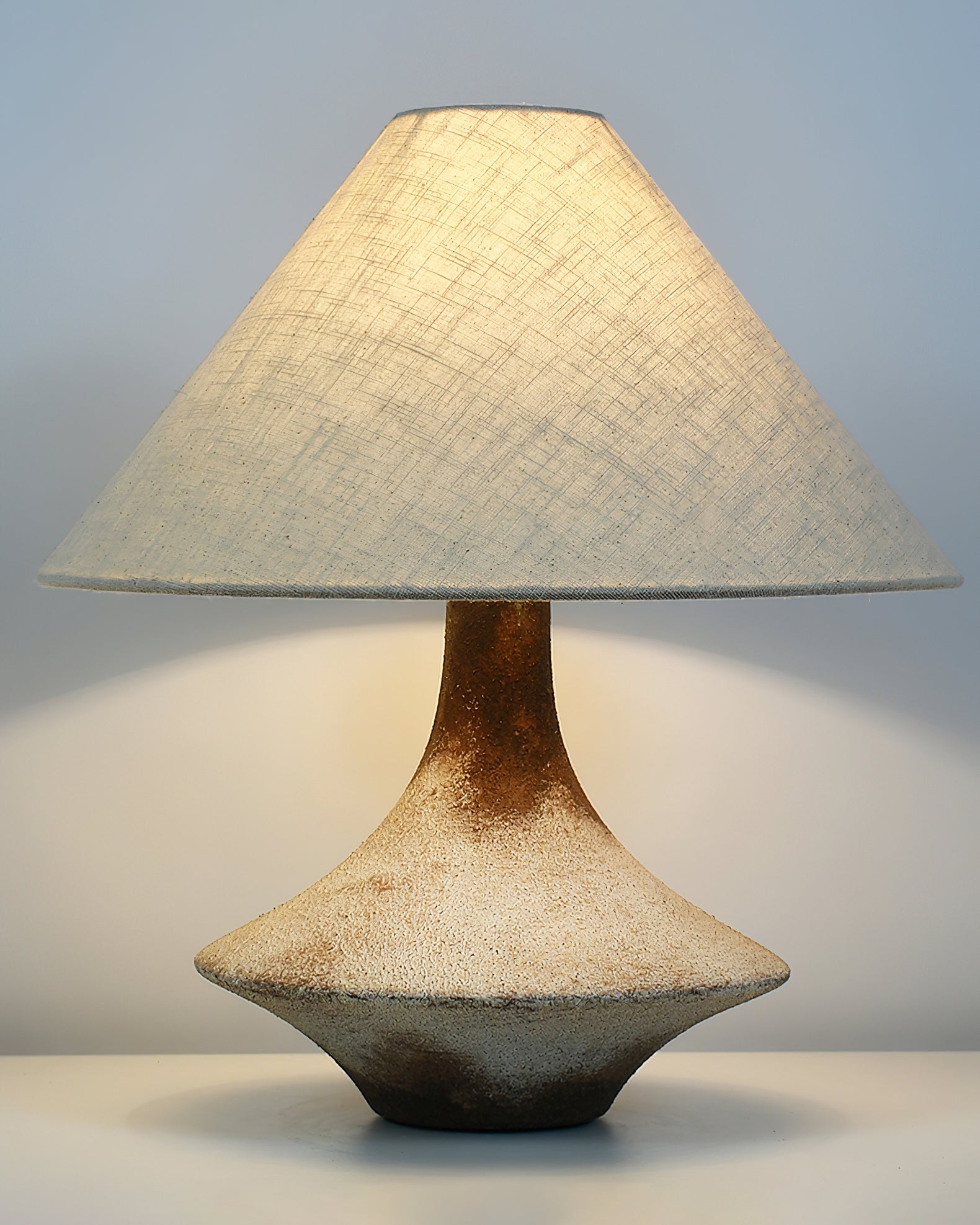 Navoer Fabric Artistic Table Lamp-Neutral Decor