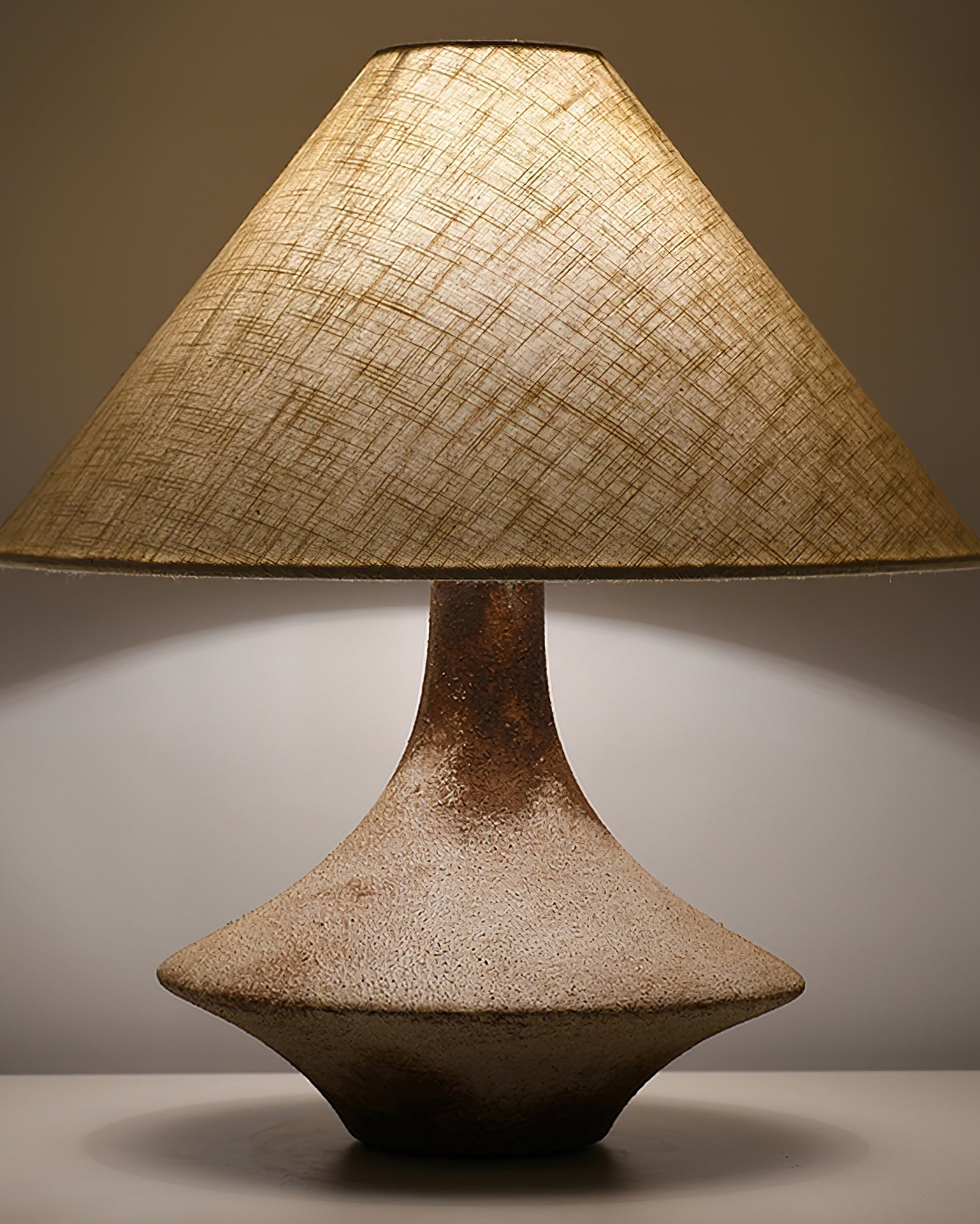 Navoer Fabric Artistic Table Lamp-Neutral Decor