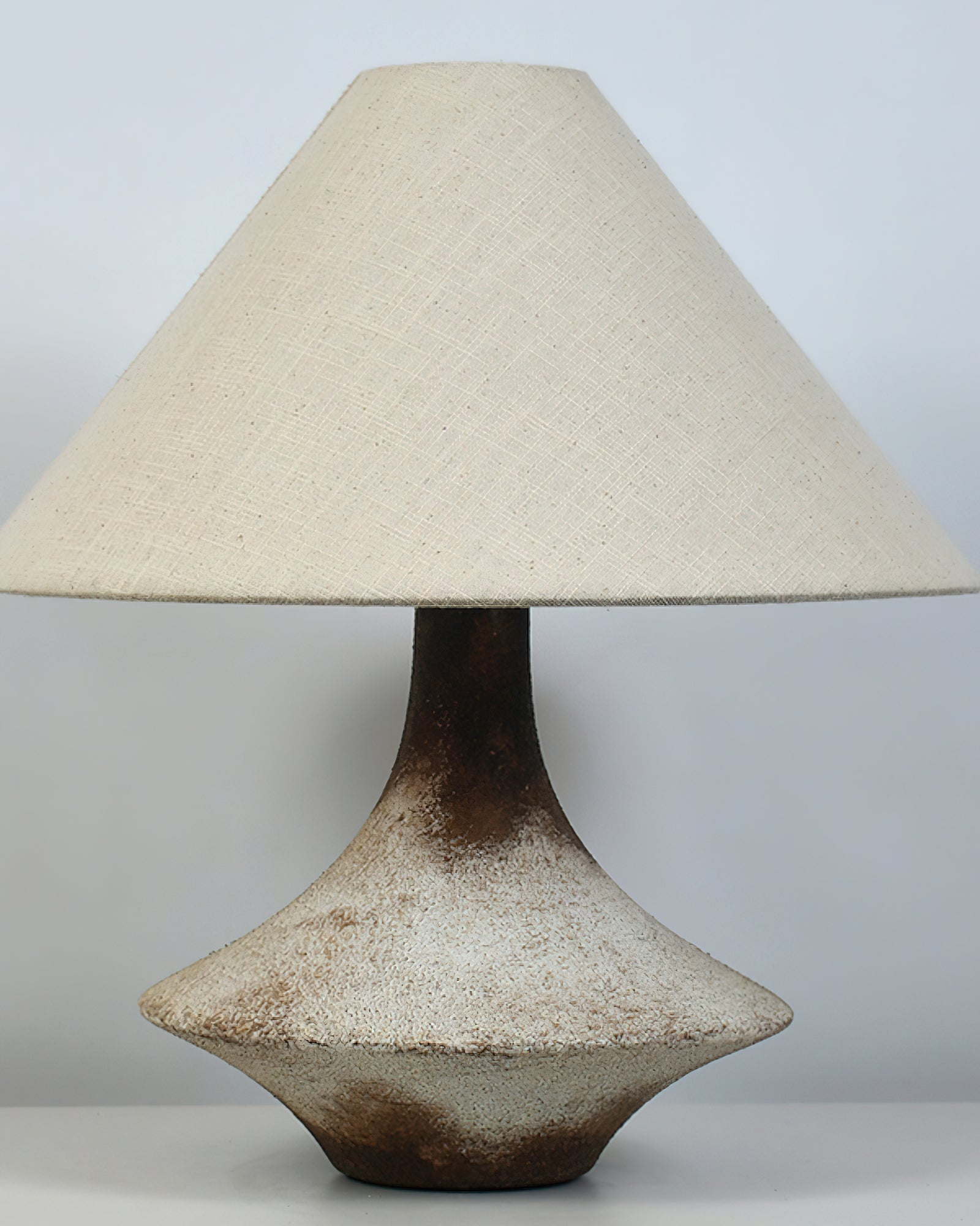 Navoer Fabric Artistic Table Lamp-Neutral Decor