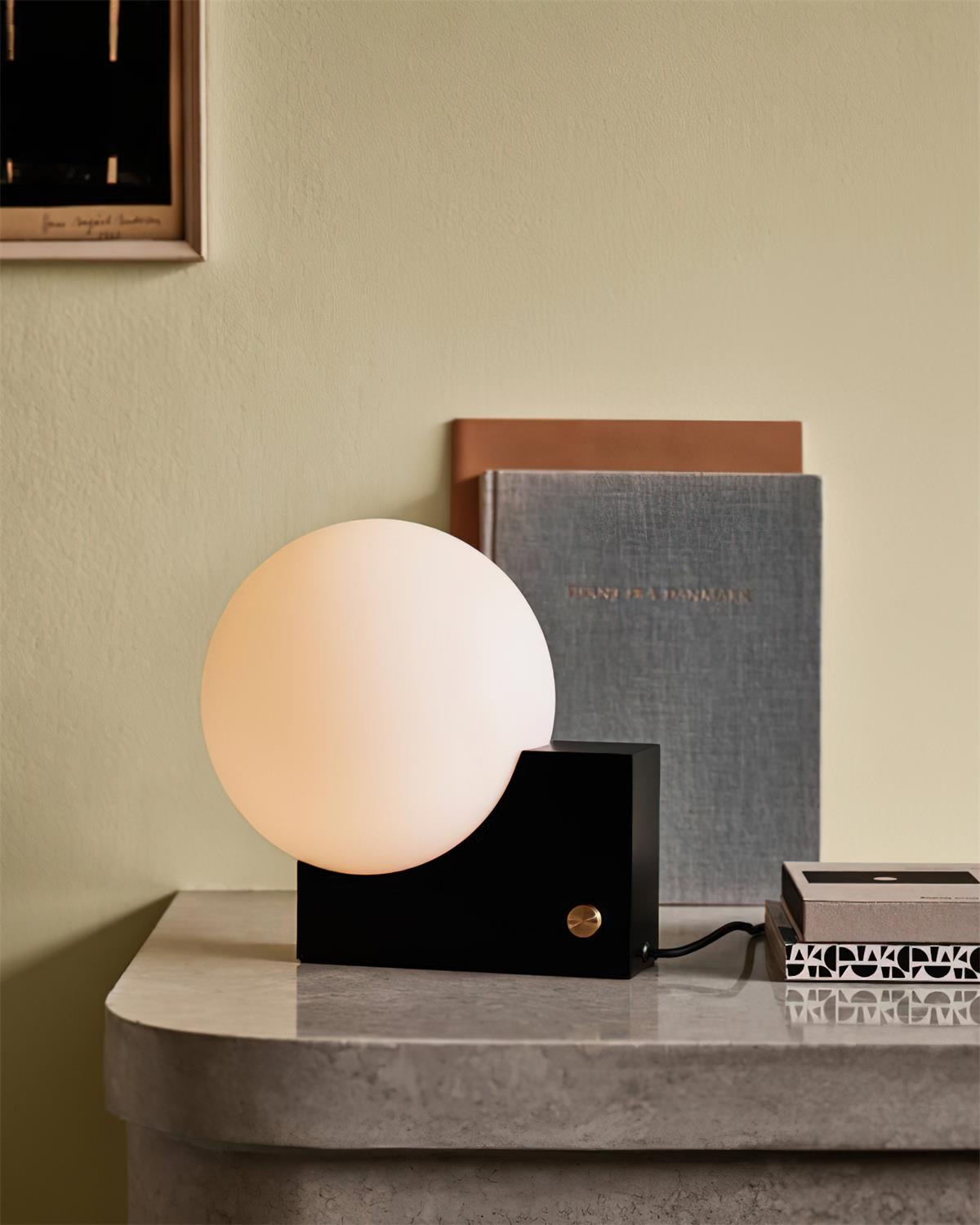 Elara Table Lamp