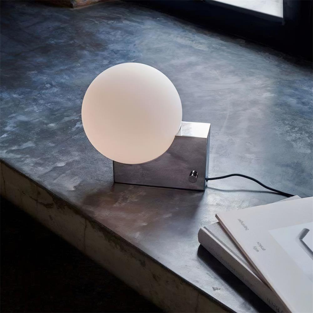 Elara Table Lamp