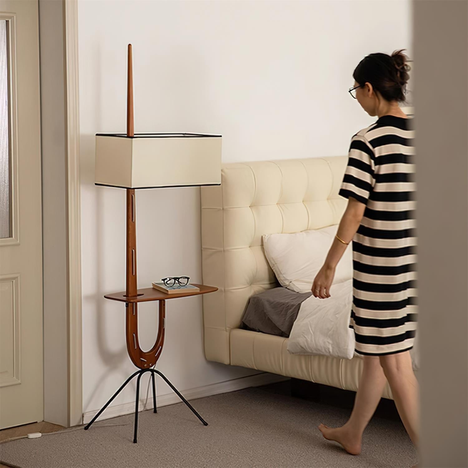 Lople Wood Floor Lamp