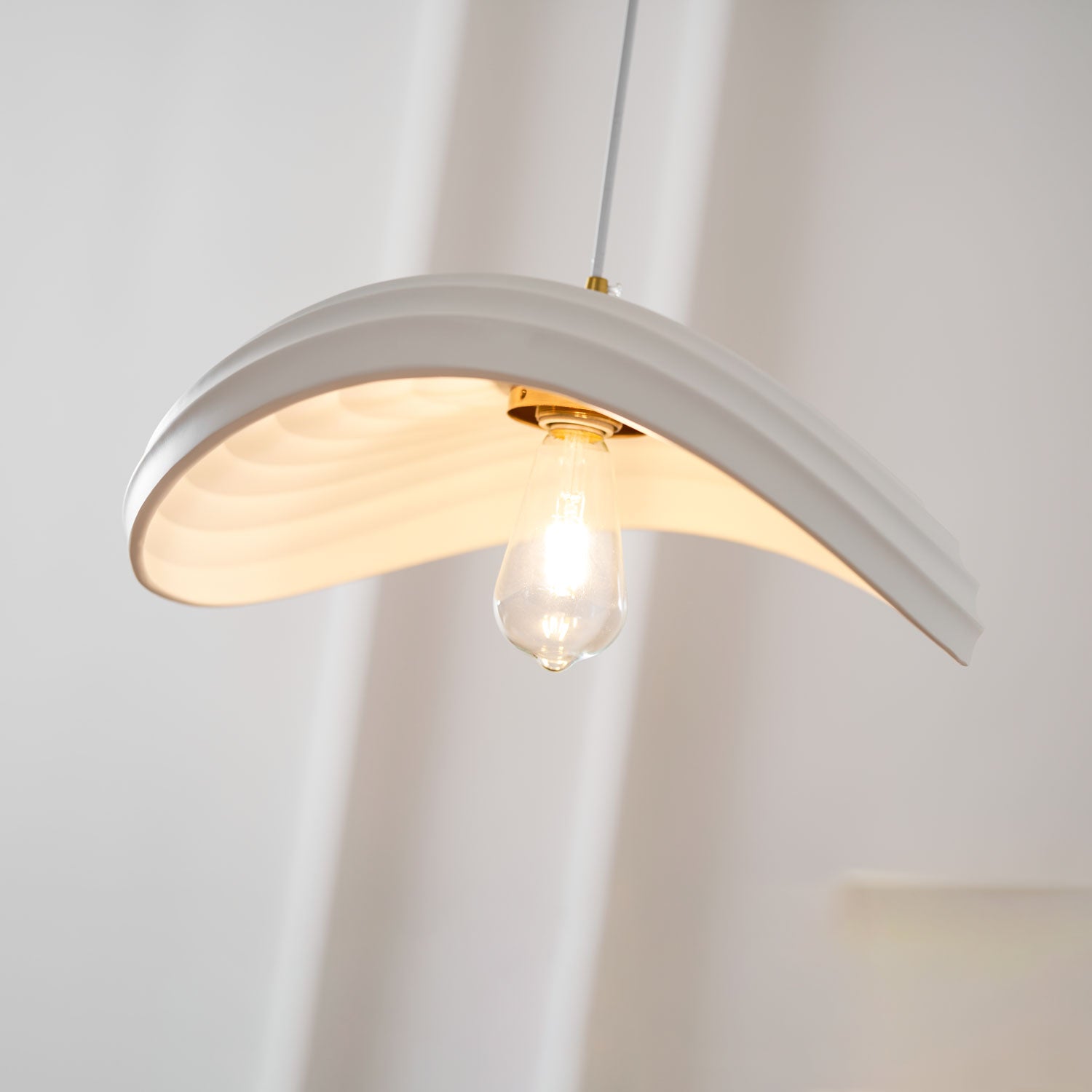 Lila Modern Resin Pendant Light-Neutral Decor