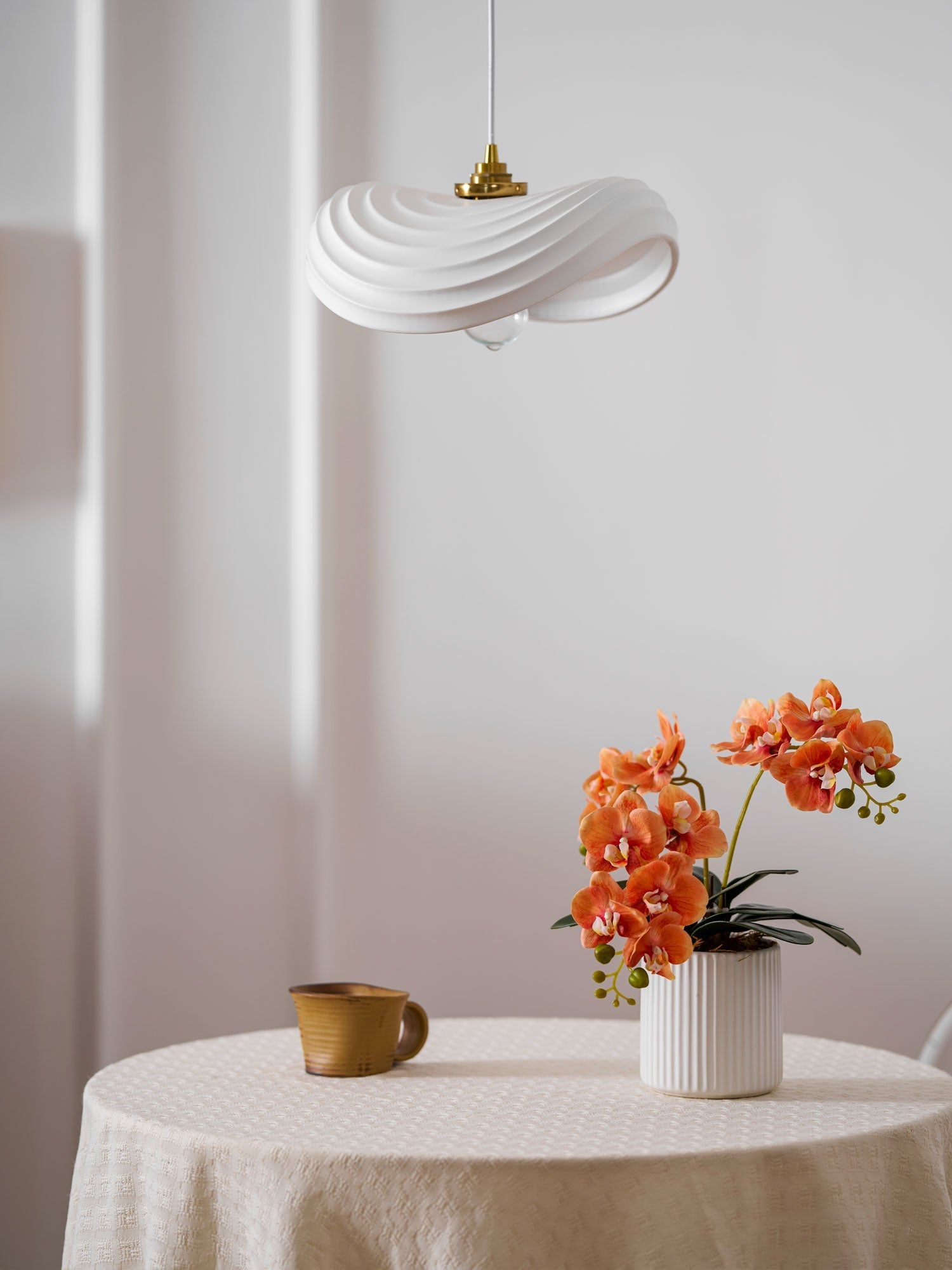 Lila Modern Resin Pendant Light-Neutral Decor