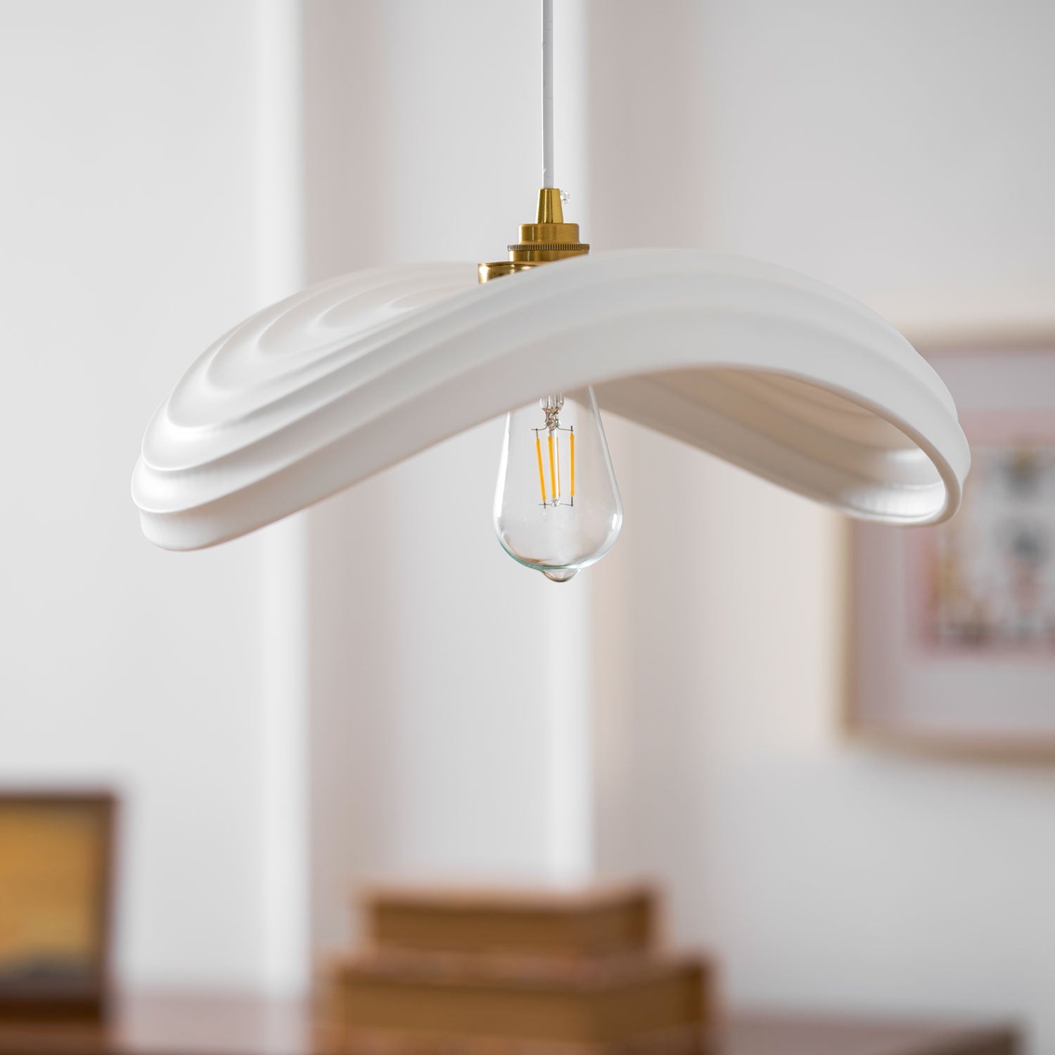Lila Modern Resin Pendant Light-Neutral Decor