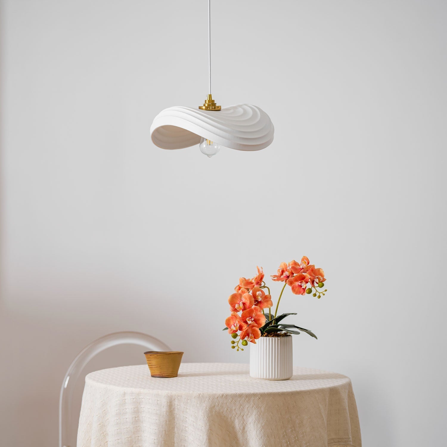 Lila Modern Resin Pendant Light-Neutral Decor