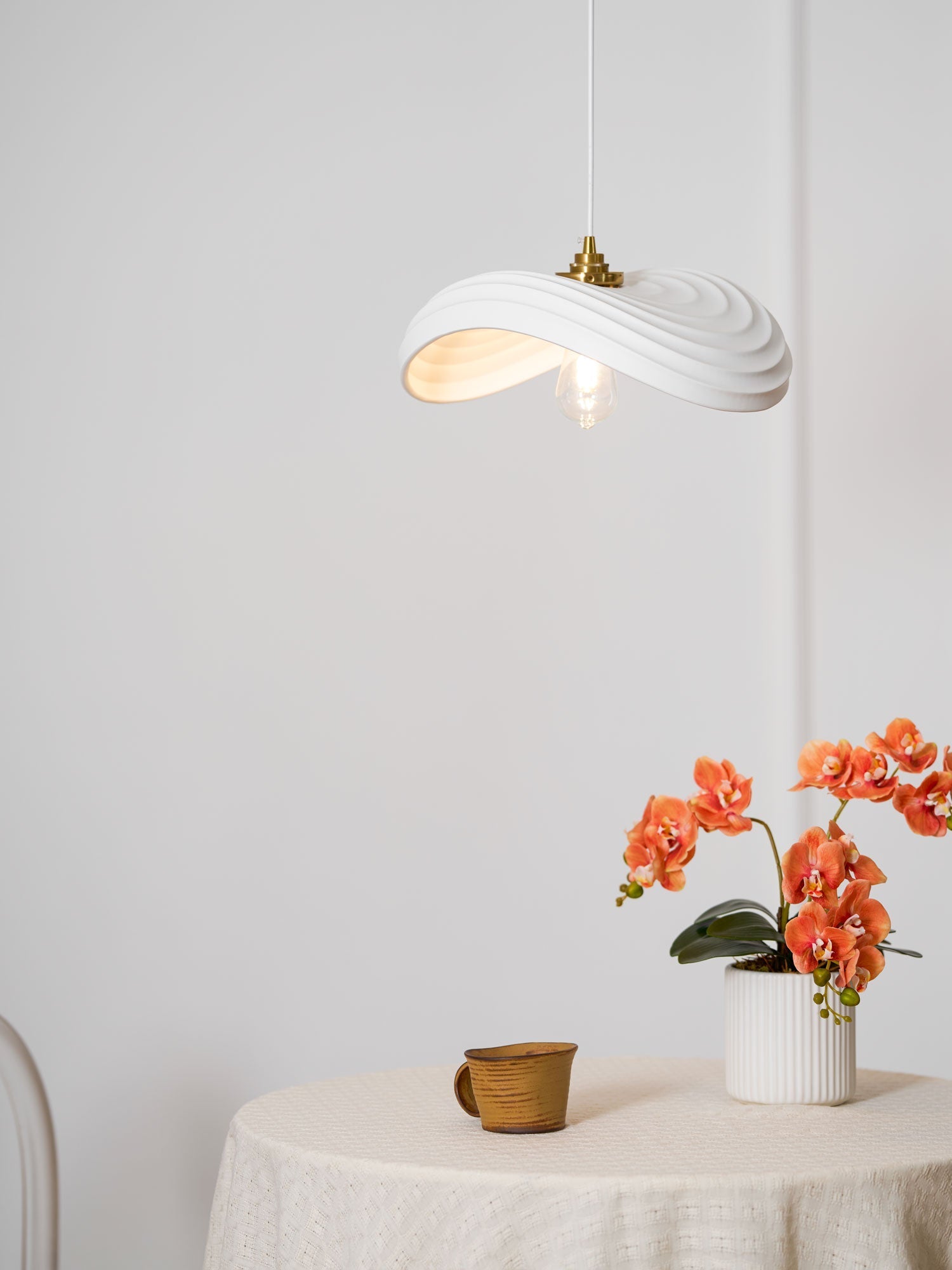 Lila Modern Resin Pendant Light-Neutral Decor