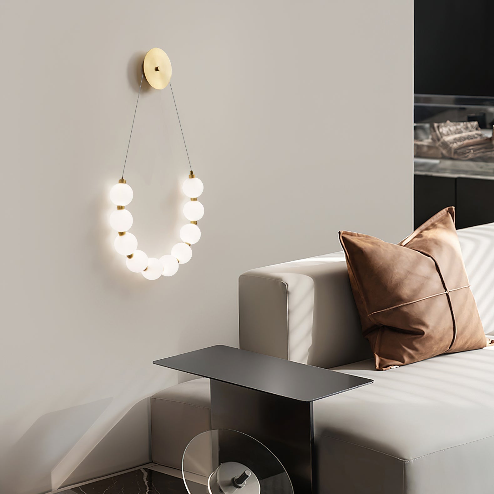 Ilirel Art Necklace Loop Brass Wall Lamp-Neutral Decor