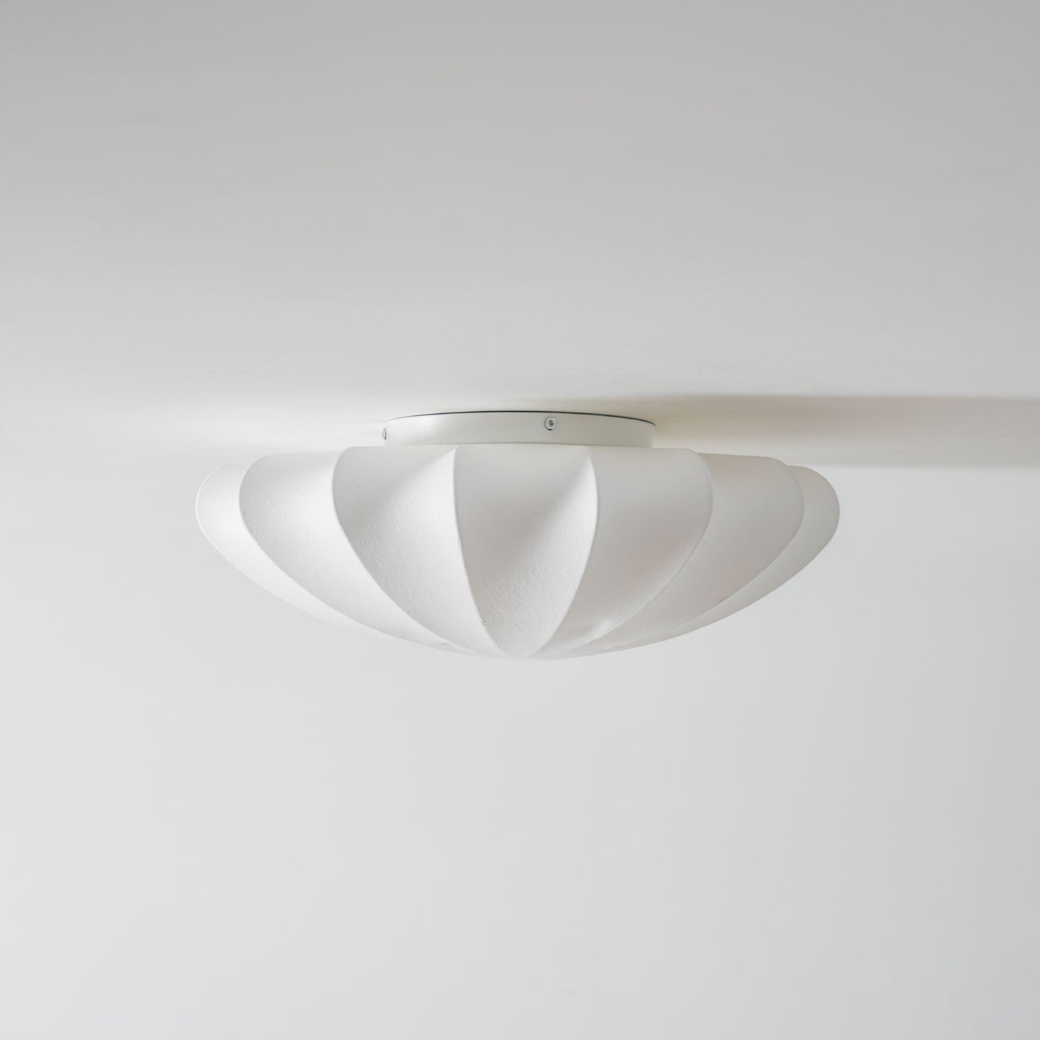 Eveny Ceiling Lamp Fabric Shell Sculptural Elegant-Neutral Decor