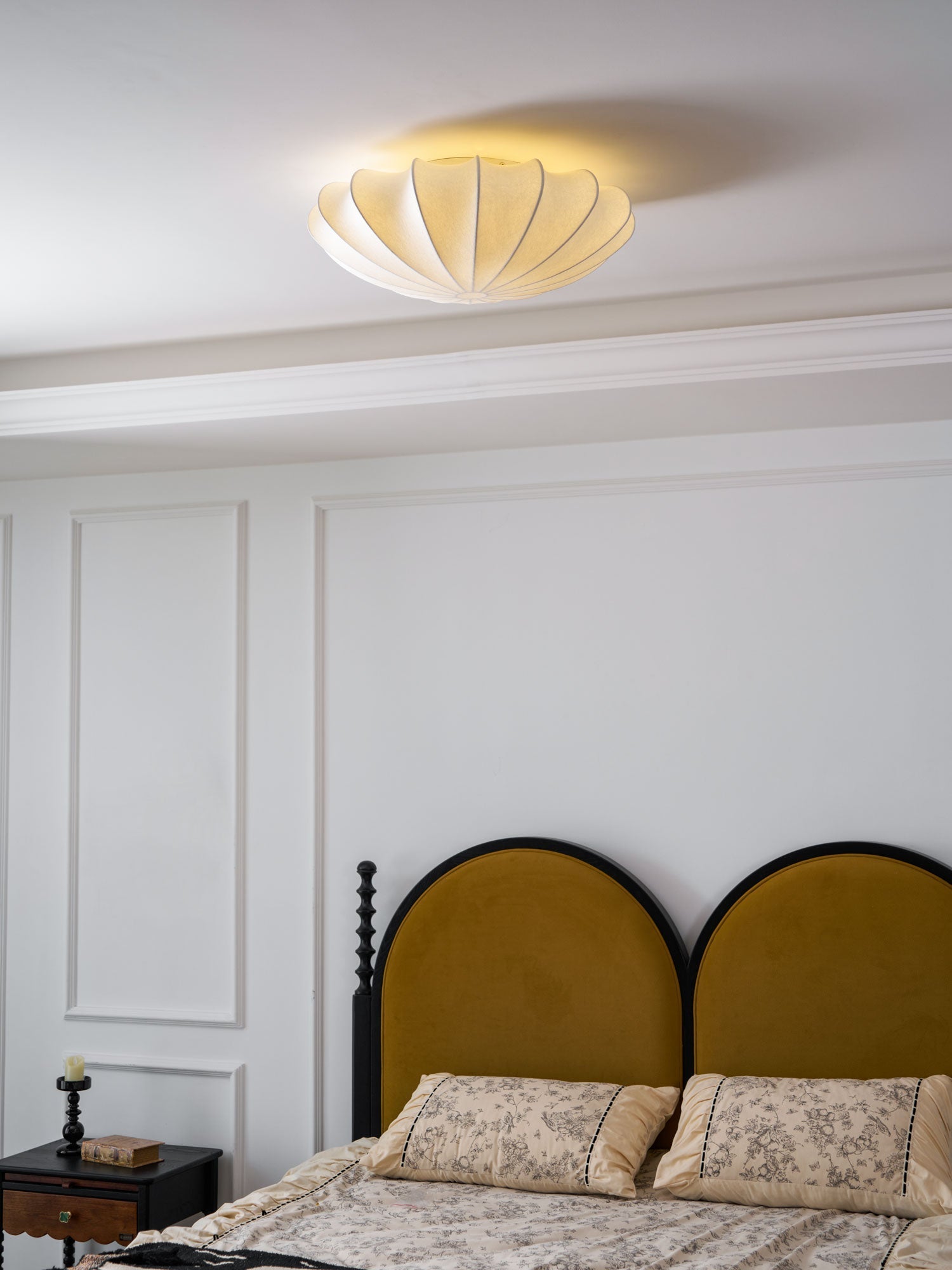 Eveny Ceiling Lamp Fabric Shell Sculptural Elegant-Neutral Decor