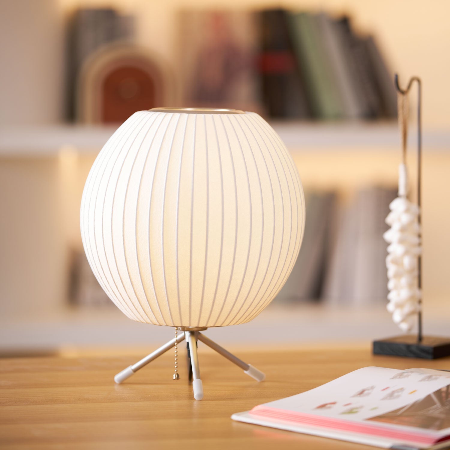 Rostix Steel Minimalist Table Lamp-Neutral Decor