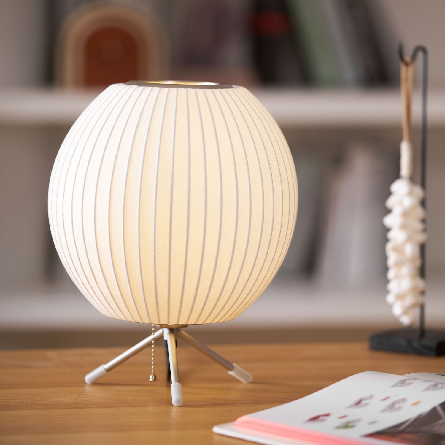 Rostix Steel Minimalist Table Lamp-Neutral Decor