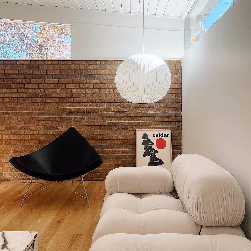 Alvaris White Modern Pendant Light