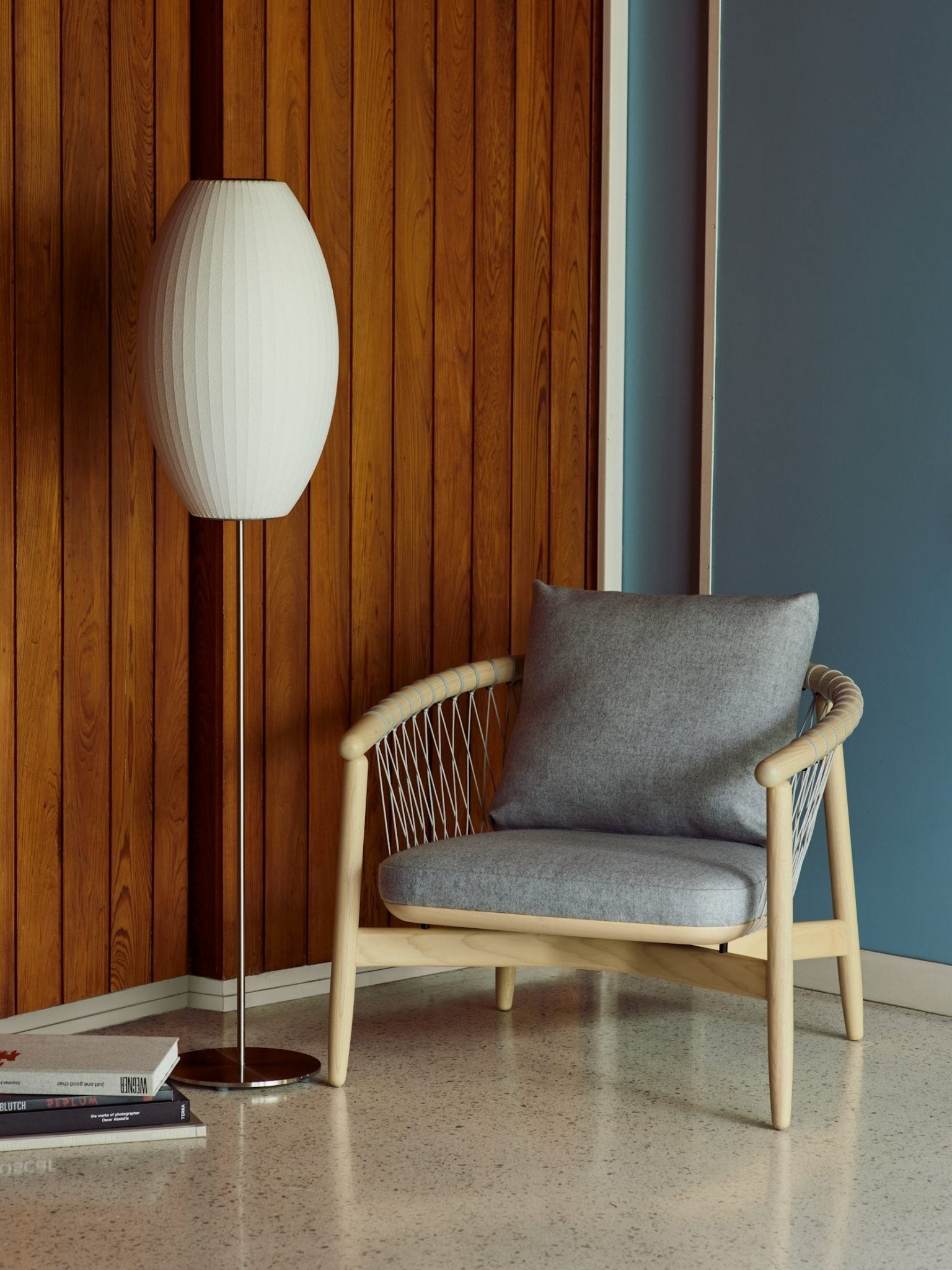 Bexno Minimalist Floor Lamp-Neutral Decor
