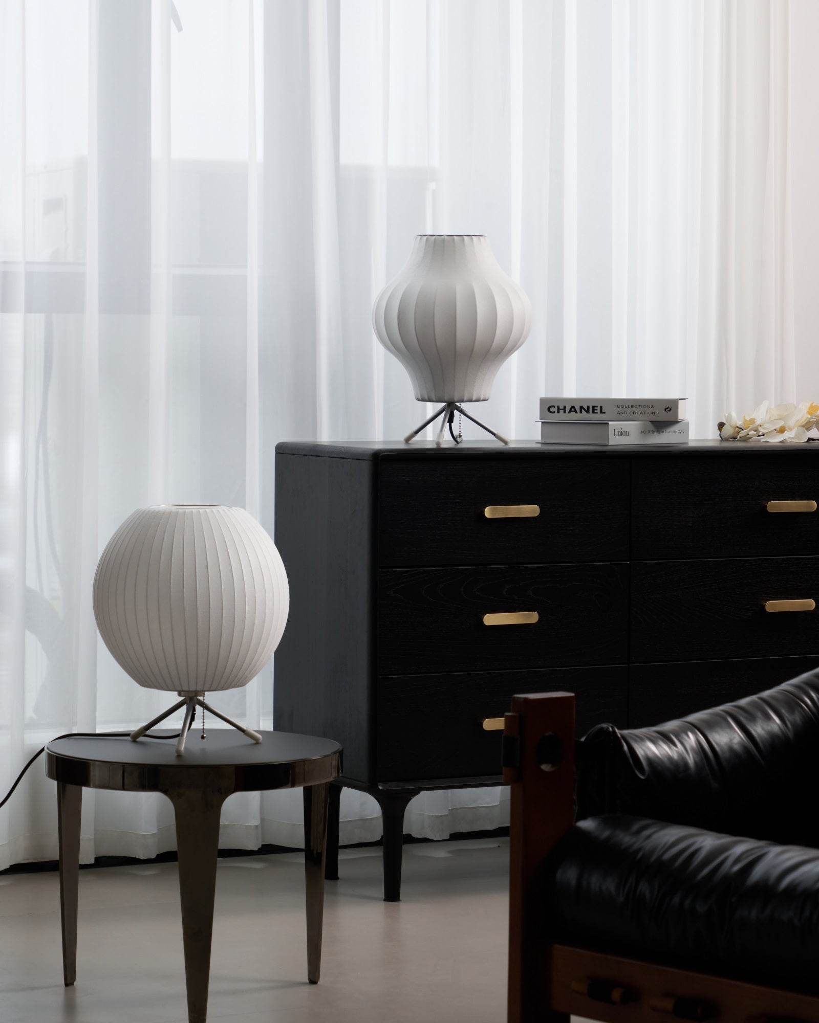 Rostix Steel Minimalist Table Lamp-Neutral Decor