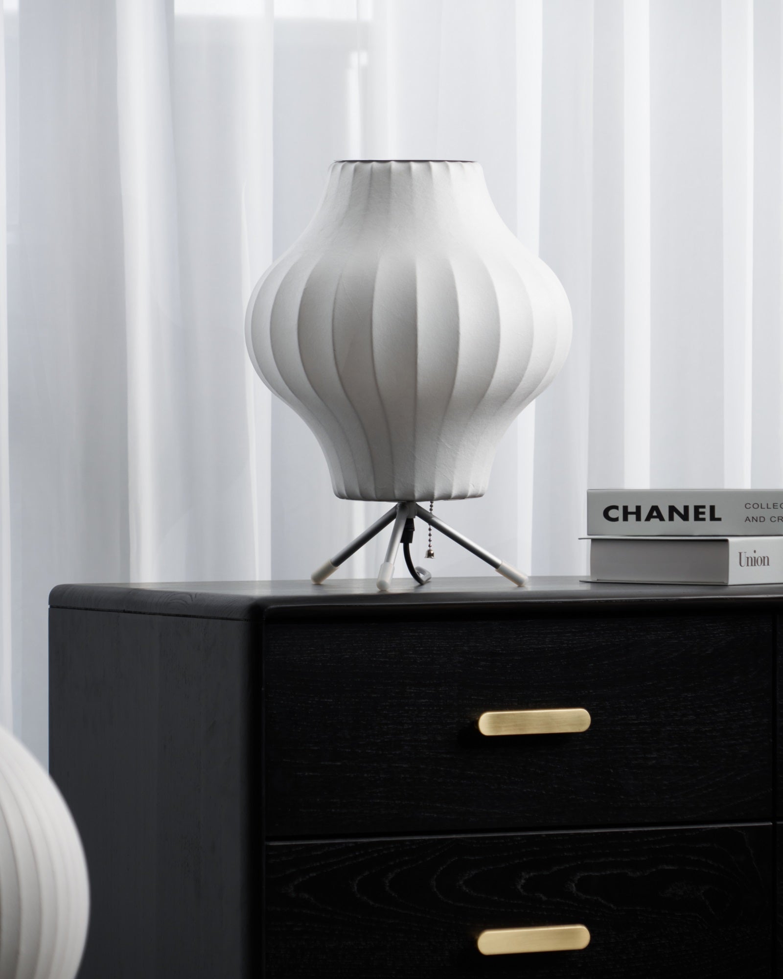 Rostix Steel Minimalist Table Lamp-Neutral Decor
