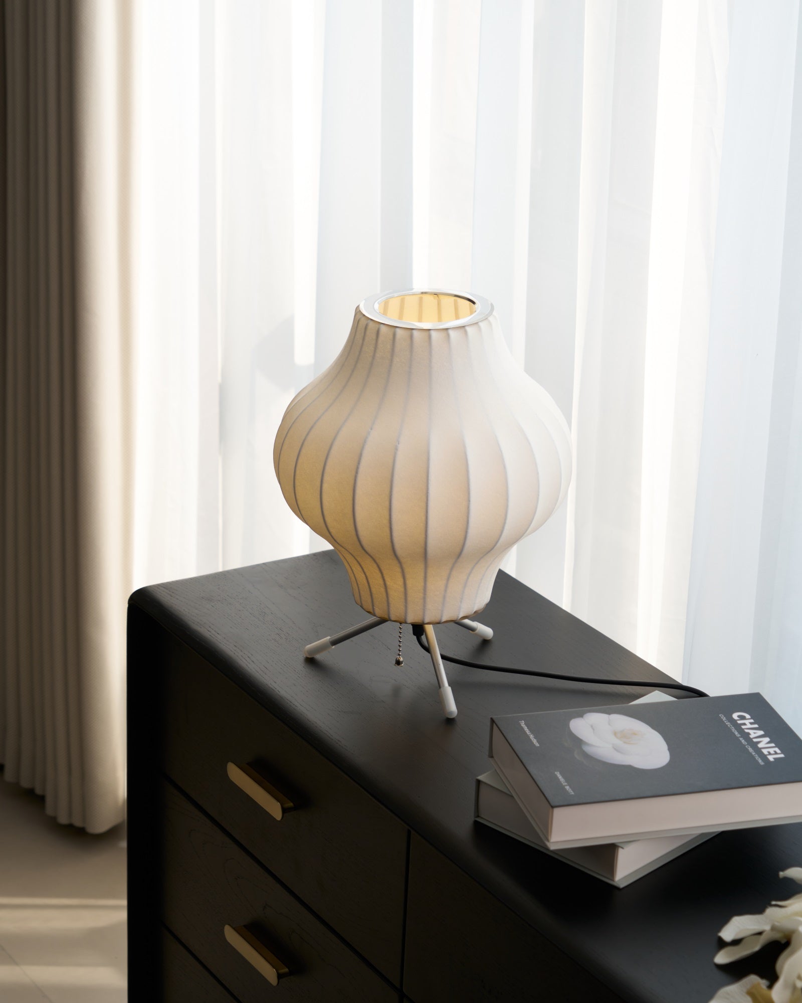 Rostix Steel Minimalist Table Lamp-Neutral Decor