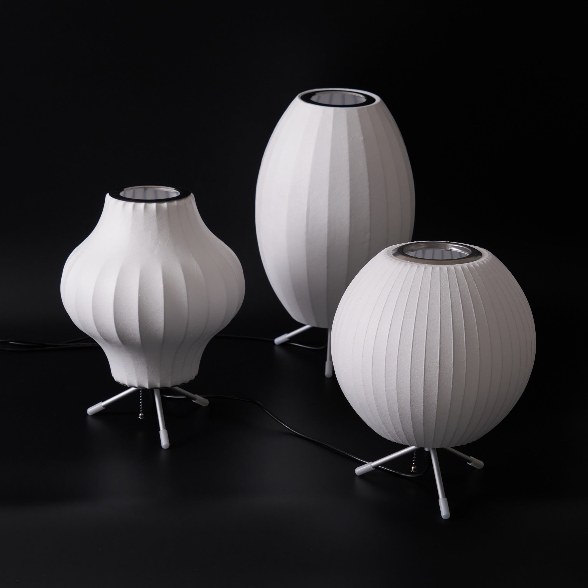 Rostix Steel Minimalist Table Lamp-Neutral Decor