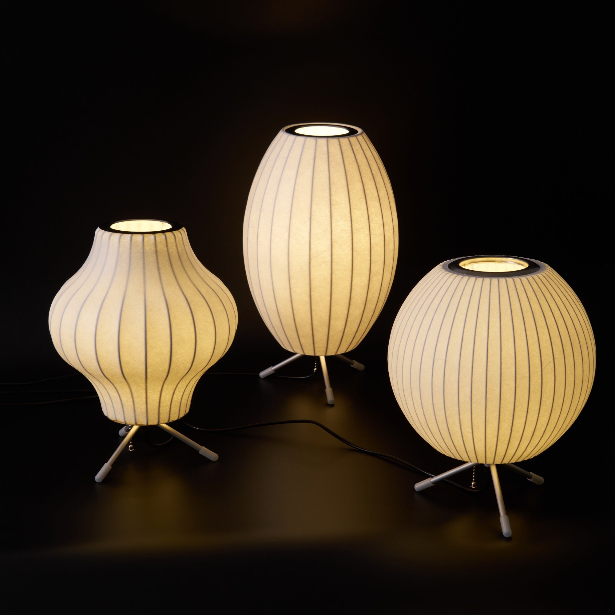 Rostix Steel Minimalist Table Lamp-Neutral Decor