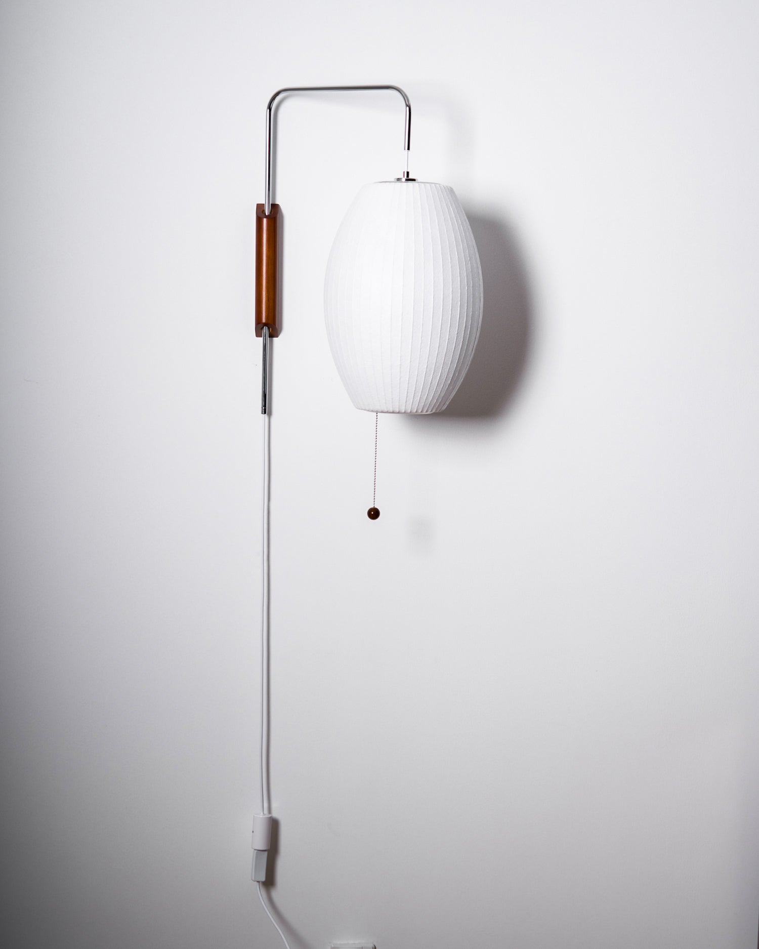 Lustra Wall Sconce Walnut Ball-Neutral Decor