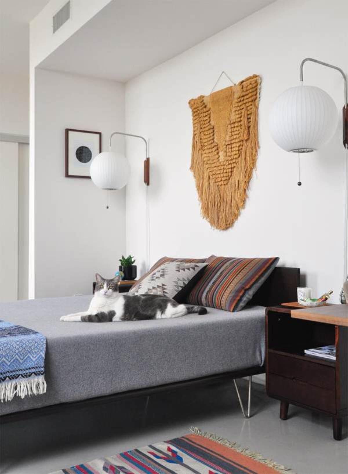 Lustra Wall Sconce Walnut Ball-Neutral Decor
