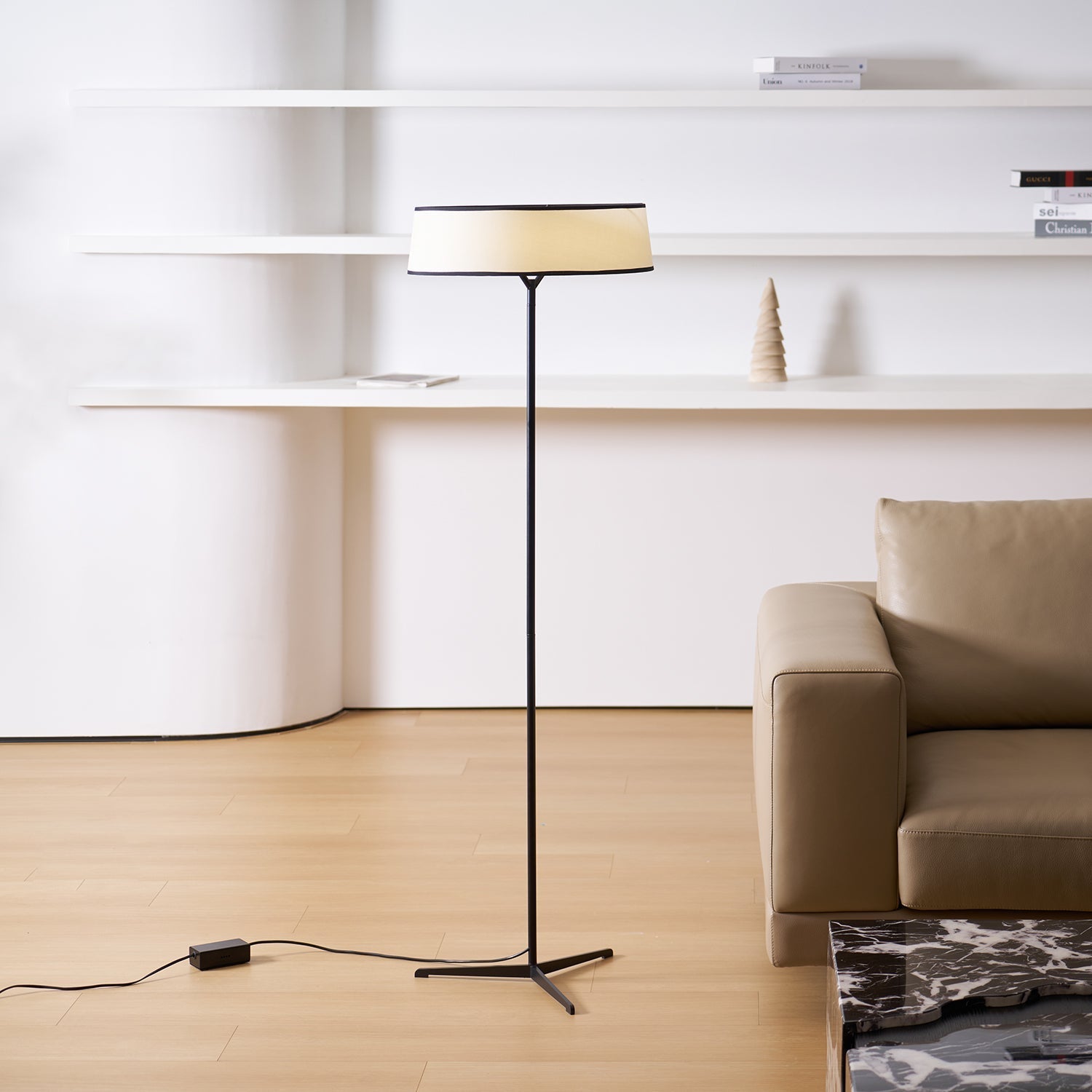 Zemaryre Modern Floor Lamp-Neutral Decor