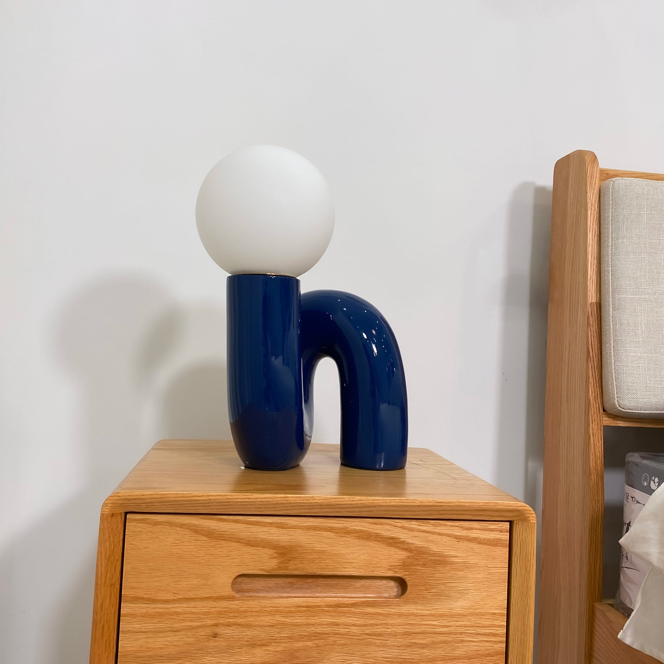Aveny Lamp Playful N Shape All White-Neutral Decor