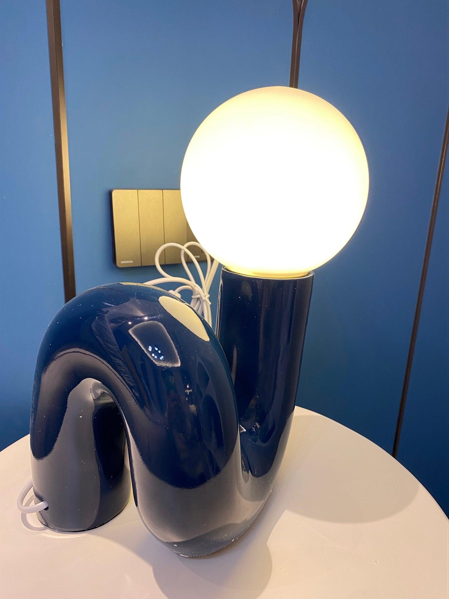 Aveny Lamp Playful N Shape All White-Neutral Decor