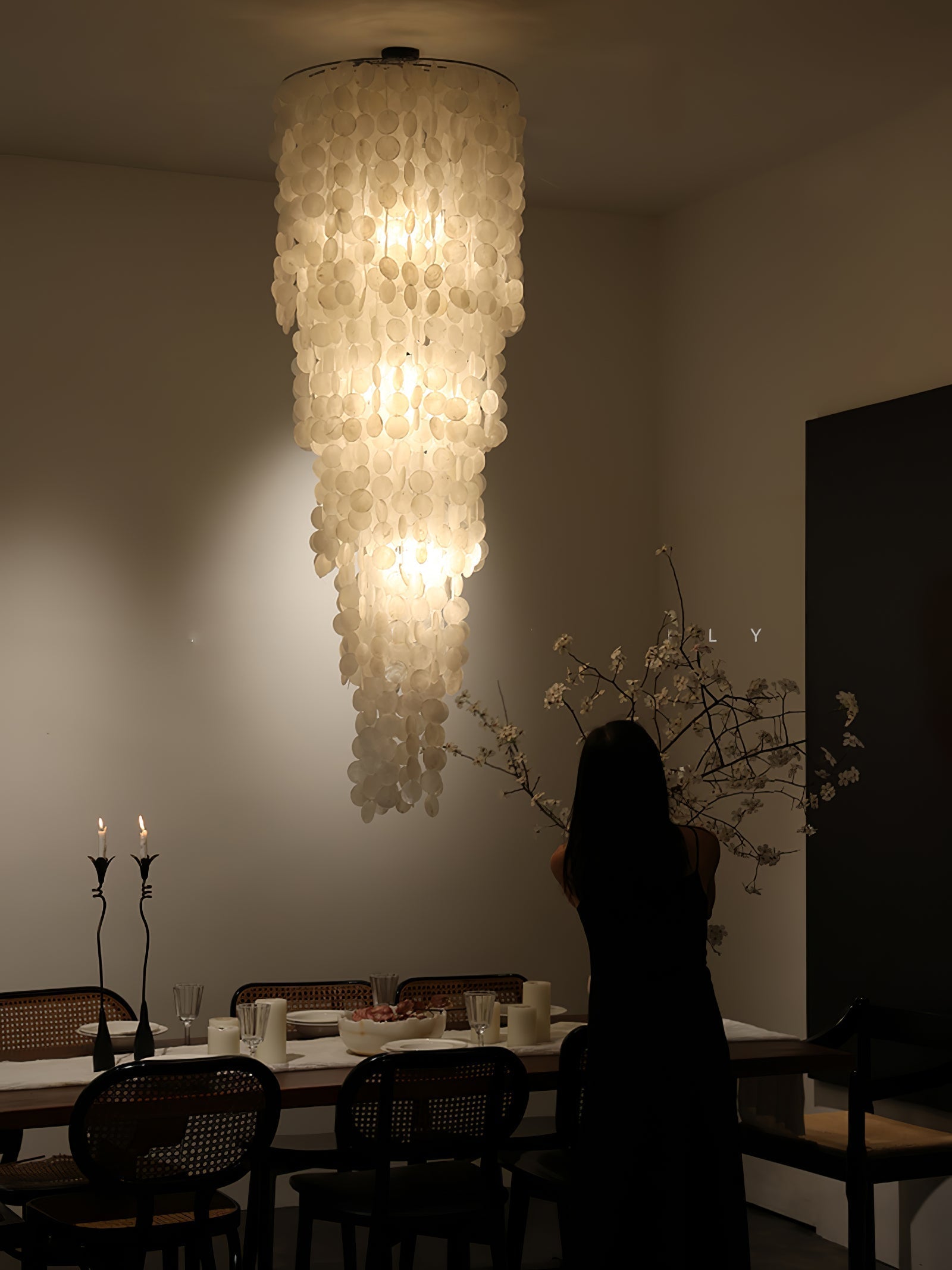 Eloryra Cascading Glass Chandelier-Neutral Decor