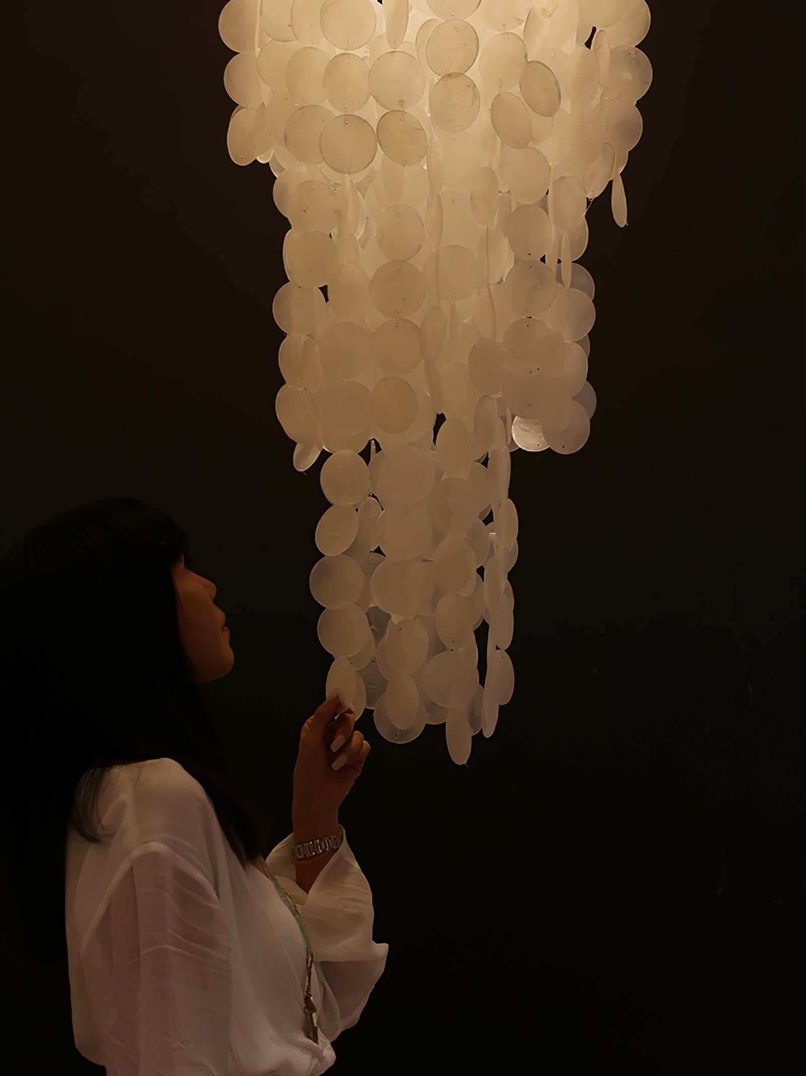 Eloryra Cascading Glass Chandelier-Neutral Decor
