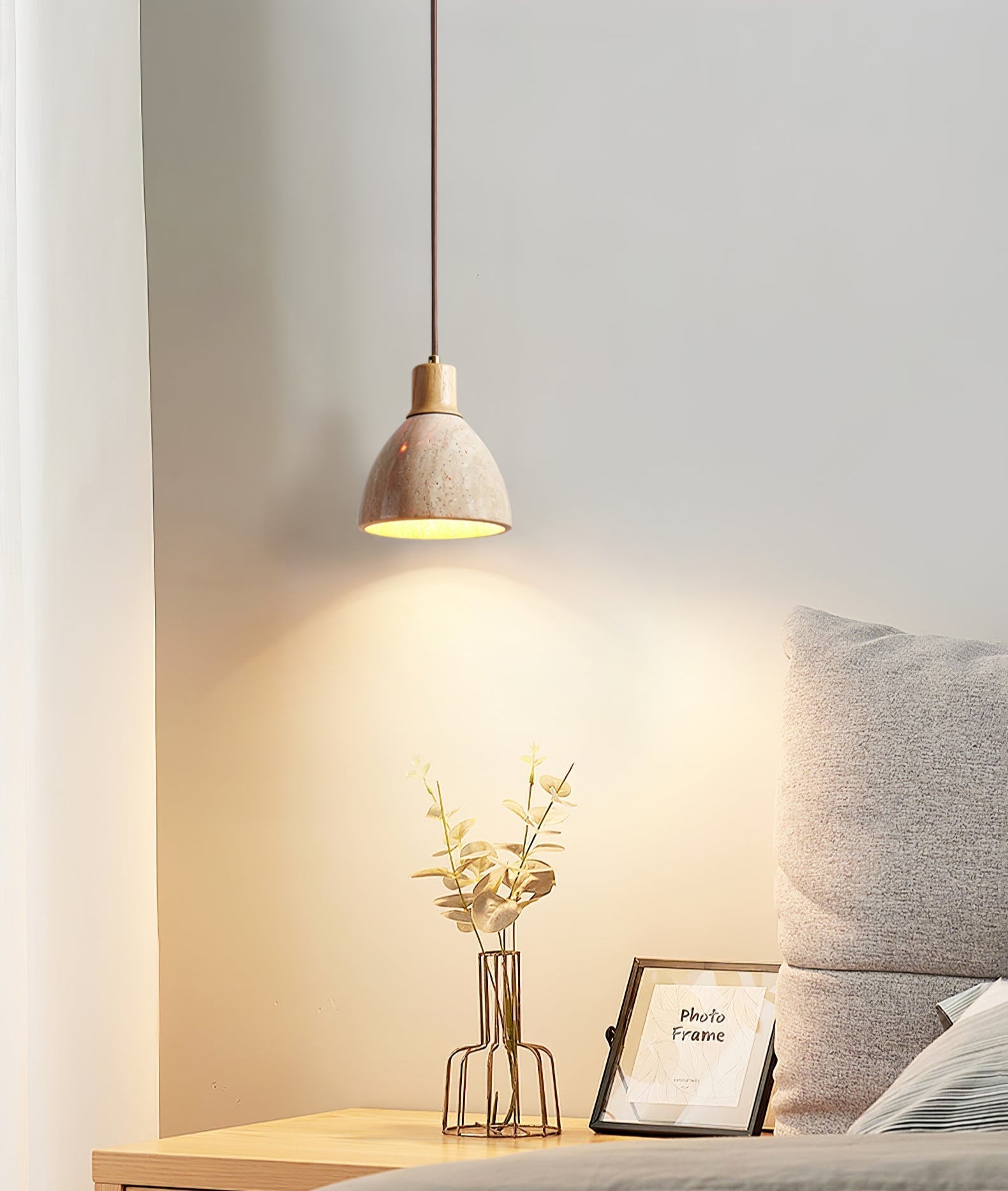 Rond Pendant Light-Neutral Decor