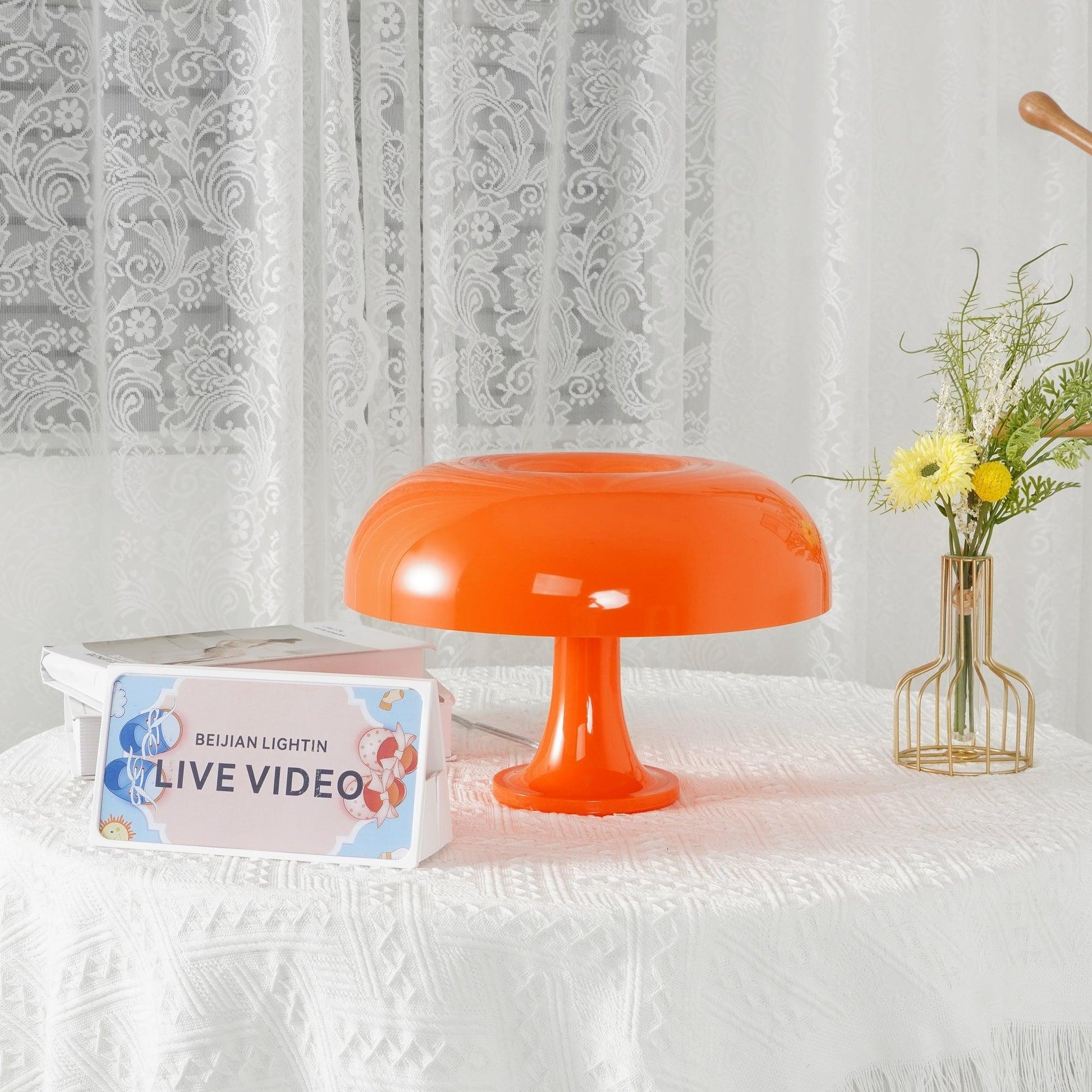 Talinor Playful Retro Table Lamp-Neutral Decor