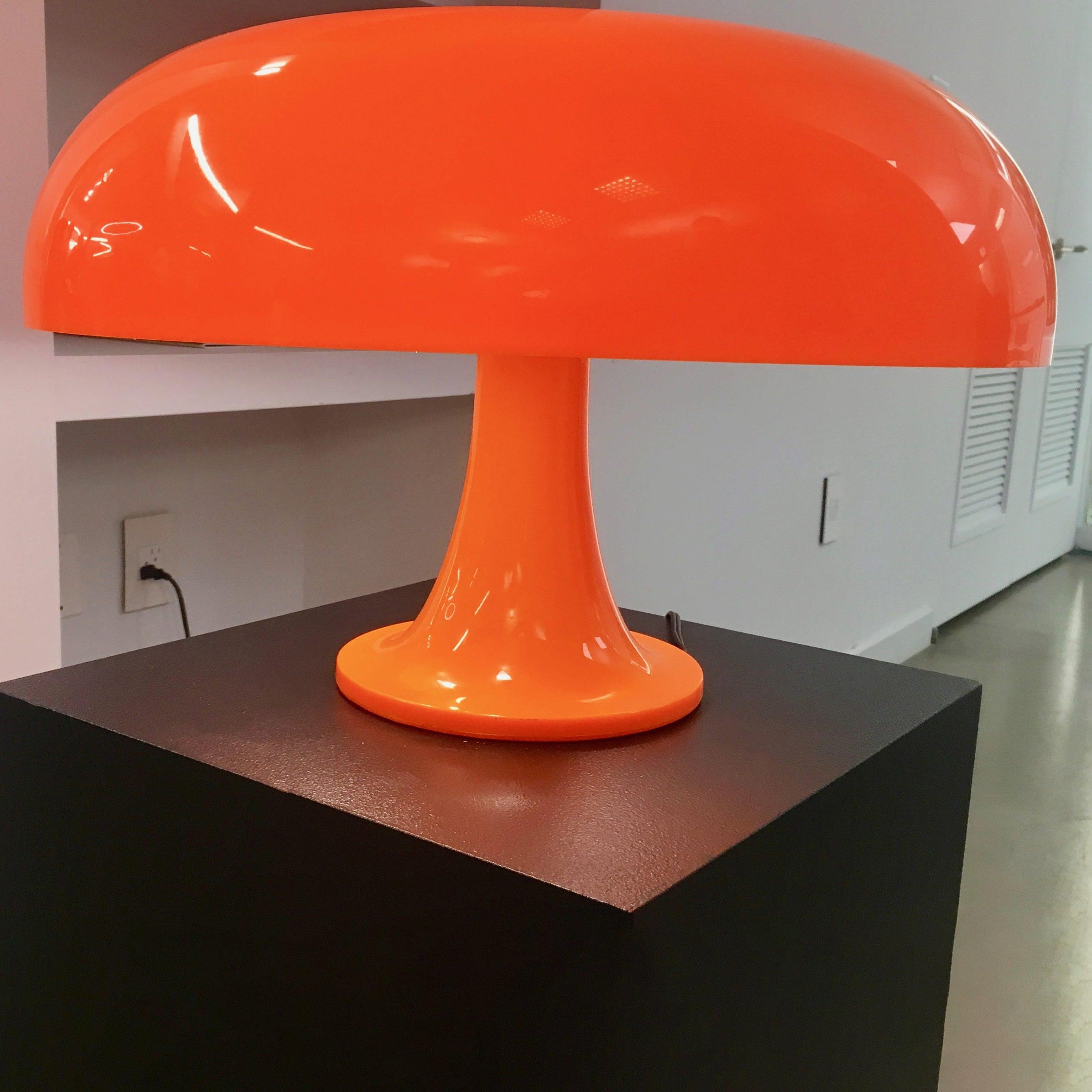 Talinor Playful Retro Table Lamp-Neutral Decor