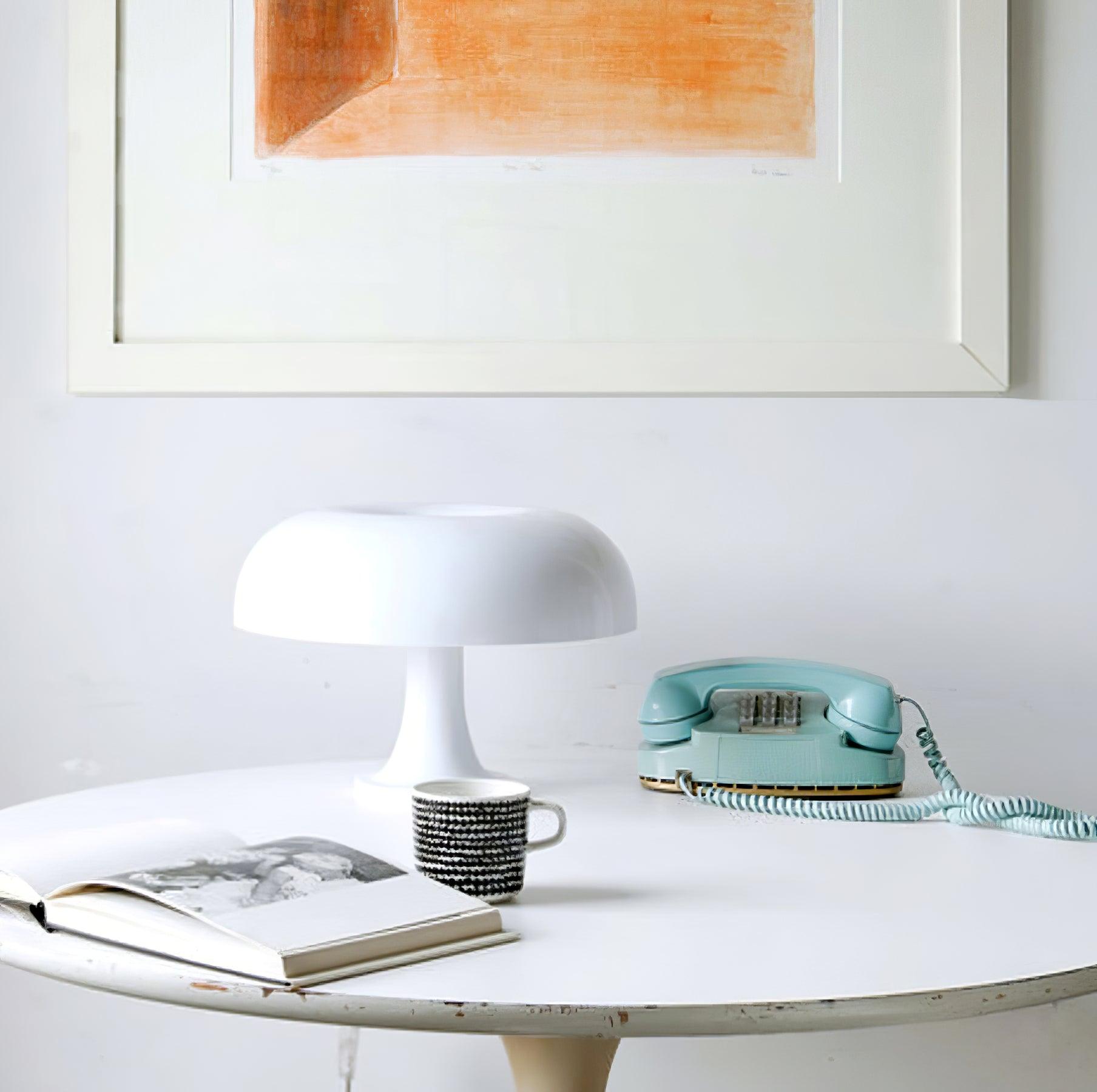 Talinor Playful Retro Table Lamp-Neutral Decor