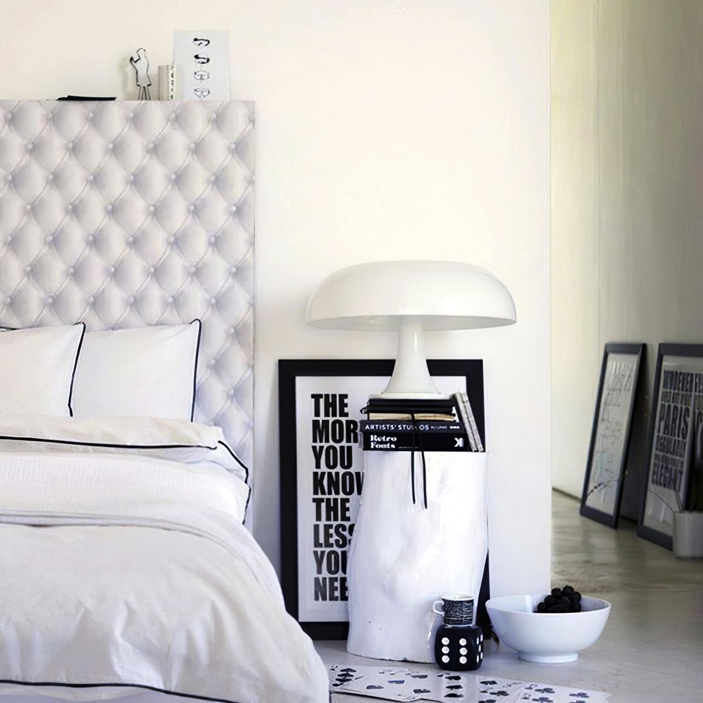 Talinor Playful Retro Table Lamp-Neutral Decor