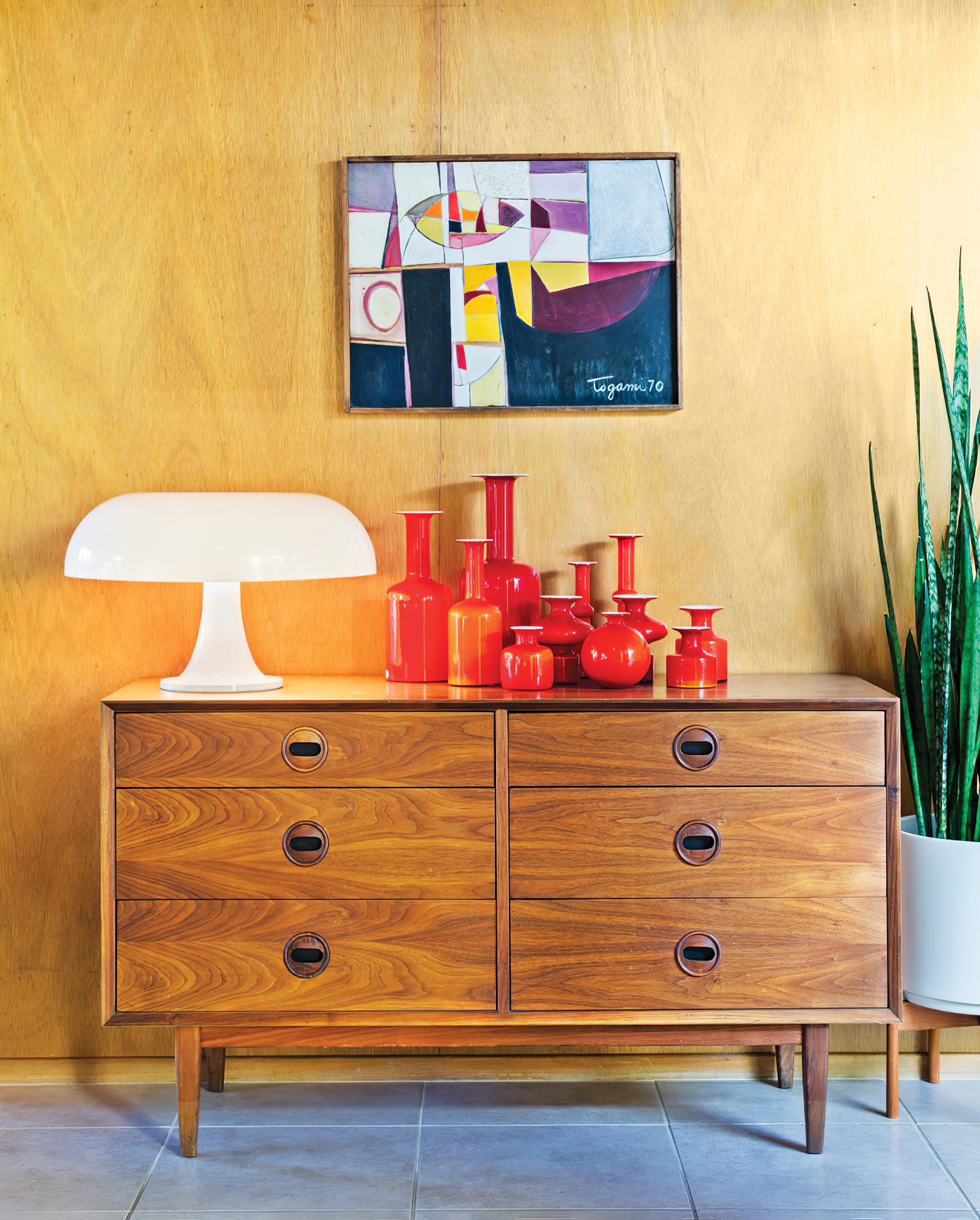 Talinor Playful Retro Table Lamp-Neutral Decor