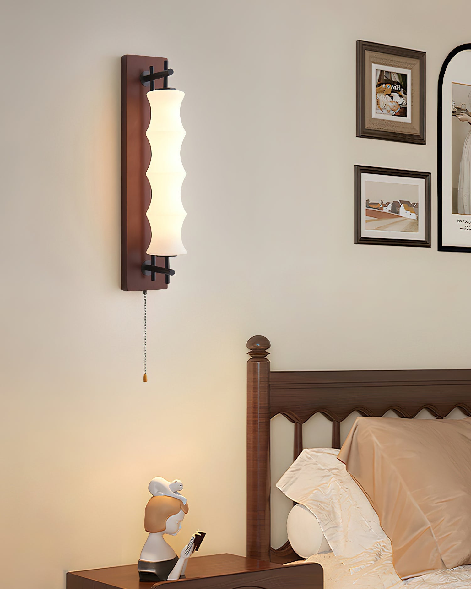 Angled view of the Nesta Wavy Glass Wall Sconce.