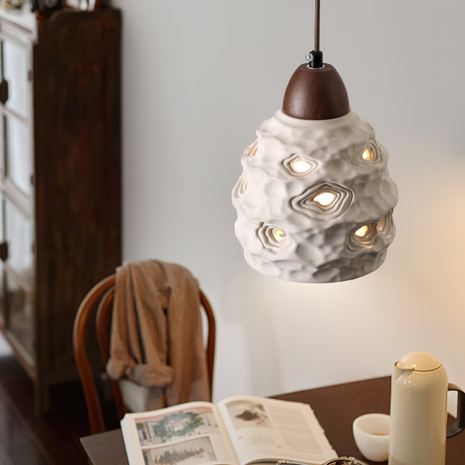 Briar Pendant Light