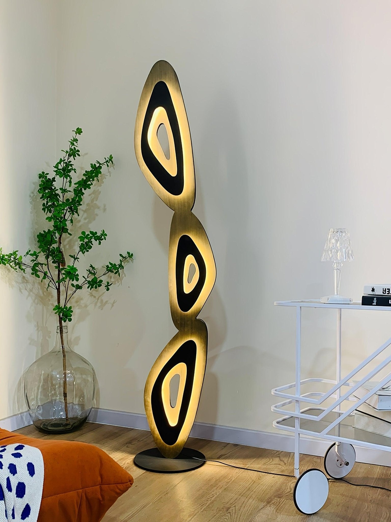 Isoloril Art Deco Floor Lamp-Neutral Decor