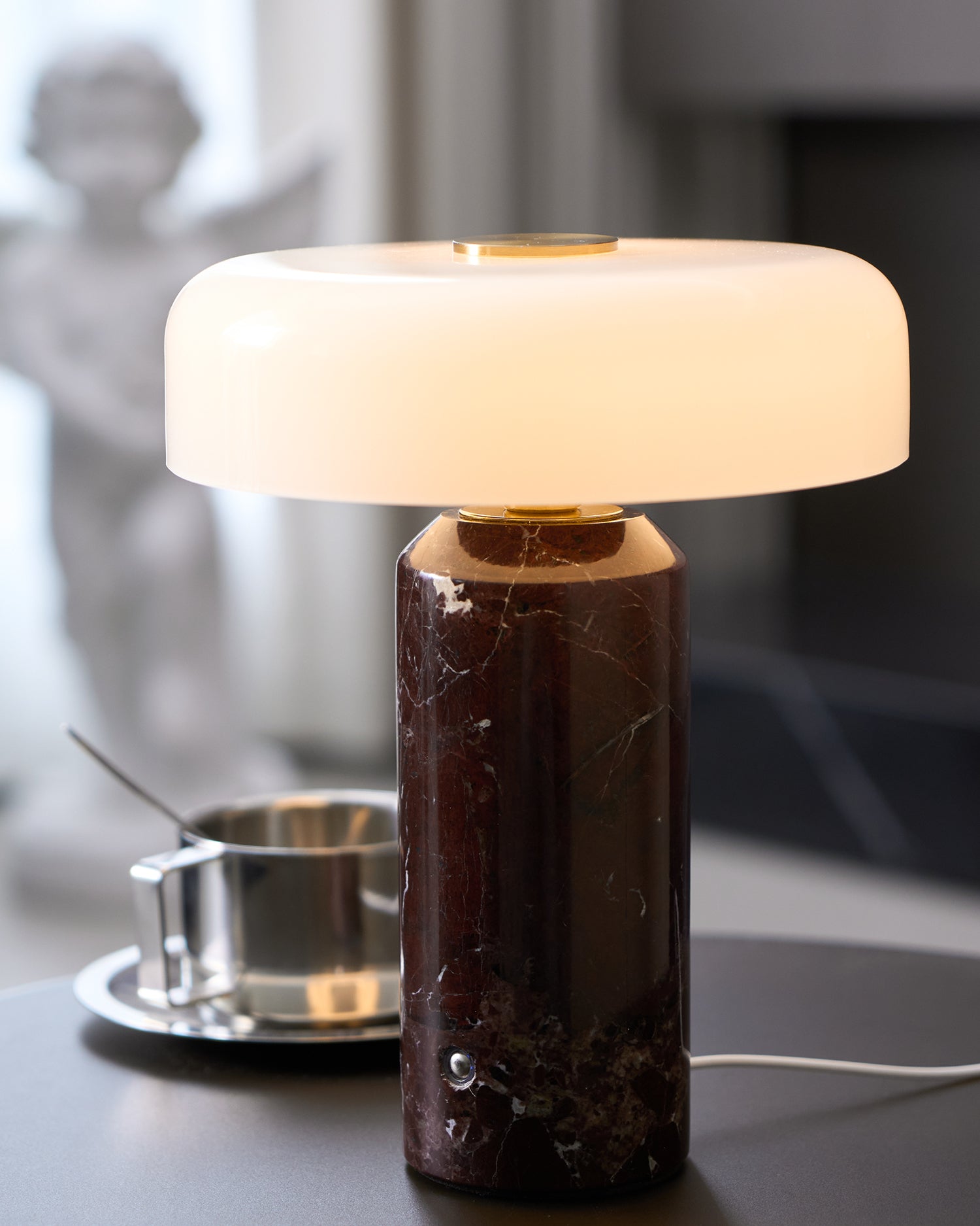 Ryvek Modern Marble Table Lamp-Neutral Decor