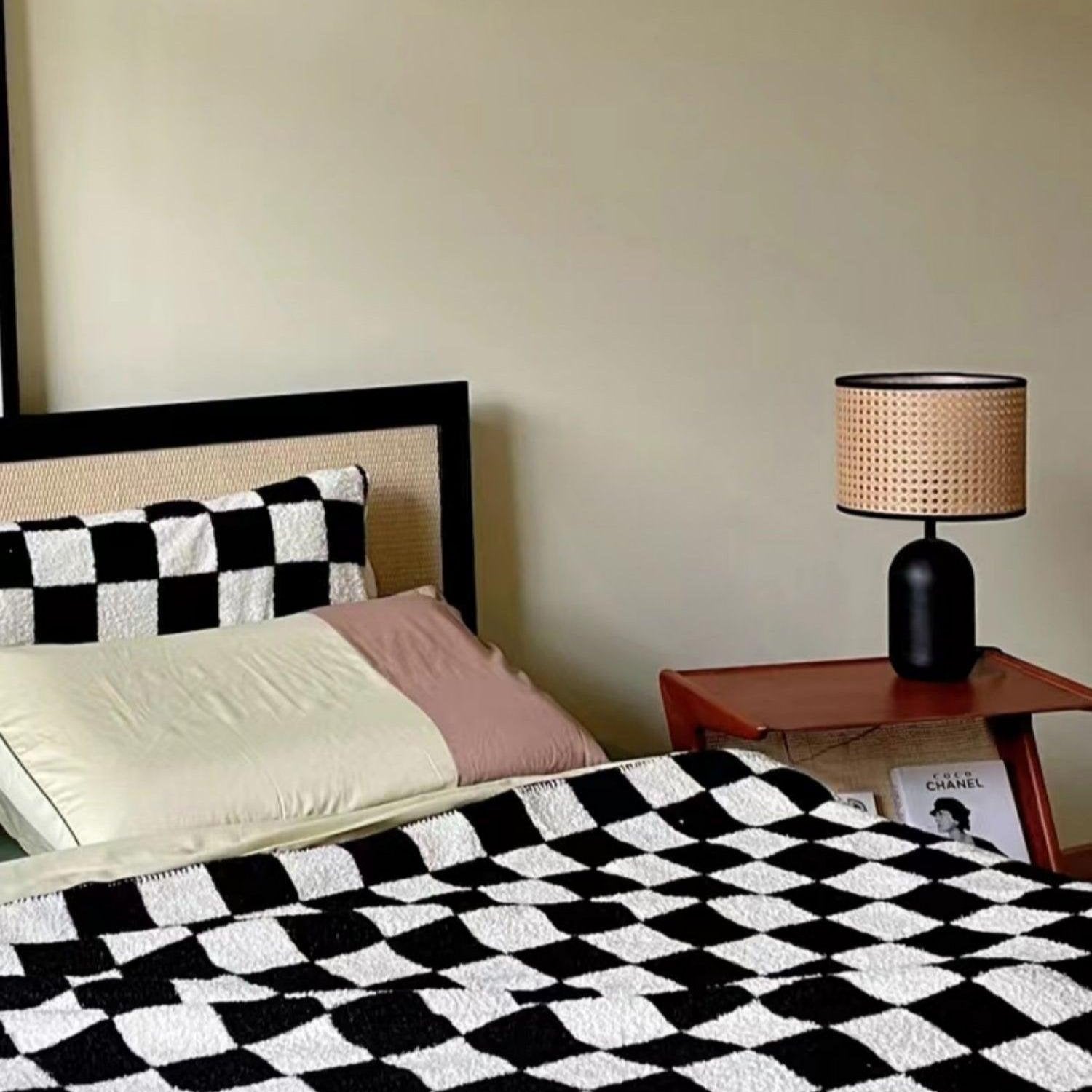 Cora Modern Bamboo Table Lamp-Neutral Decor