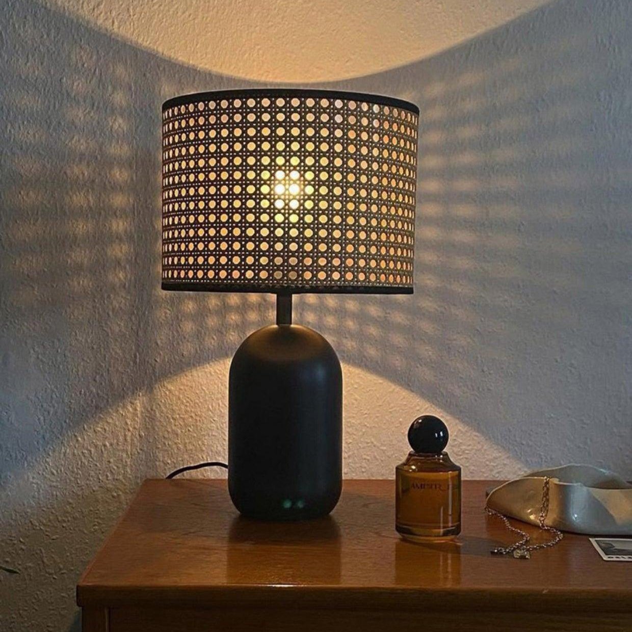 Cora Modern Bamboo Table Lamp-Neutral Decor