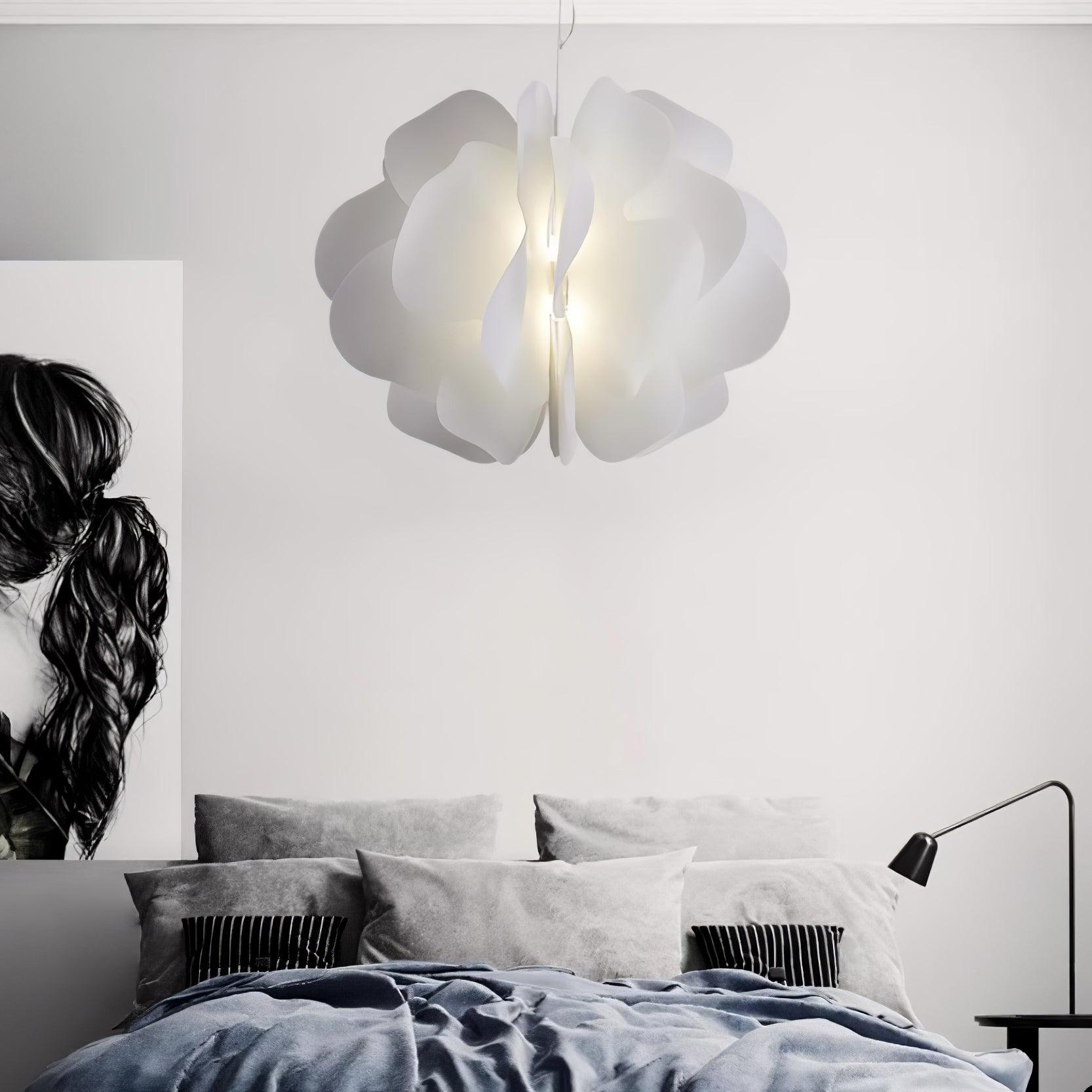 Lustra Pendant Light Plastic Floral-Neutral Decor