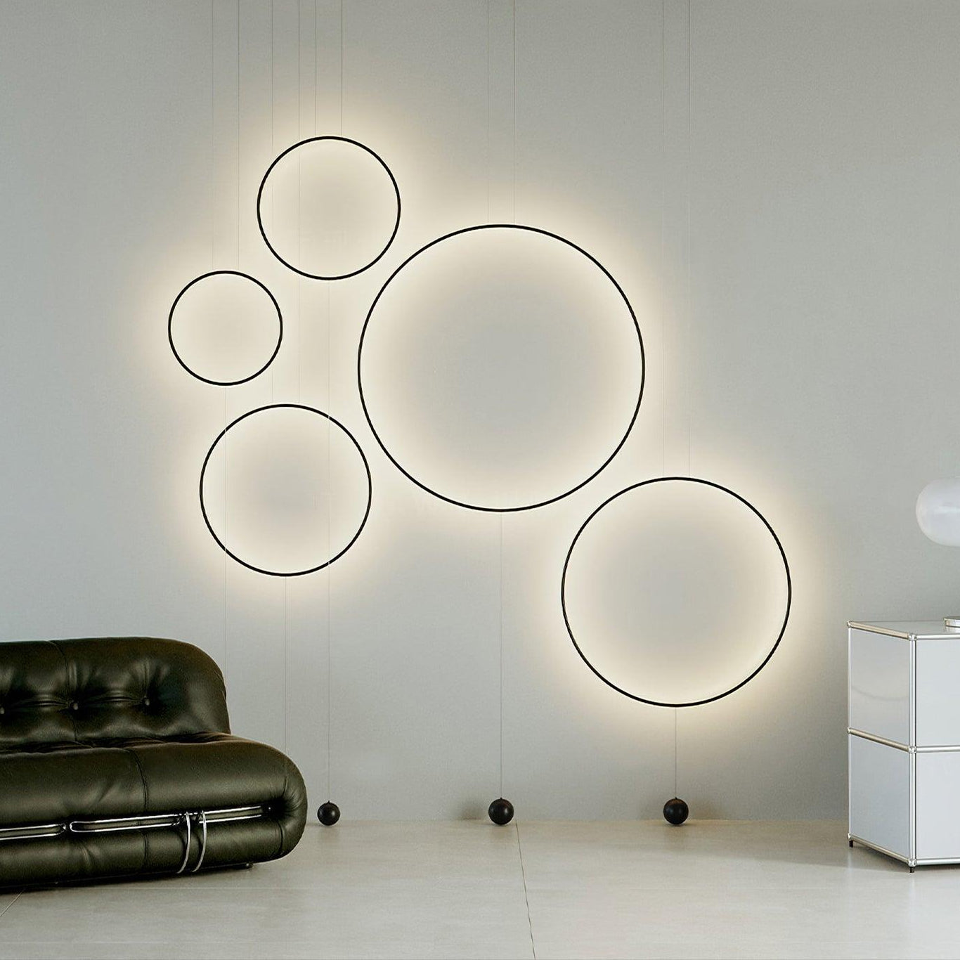 Ryker Minimalist Circle Pendant Light-Neutral Decor