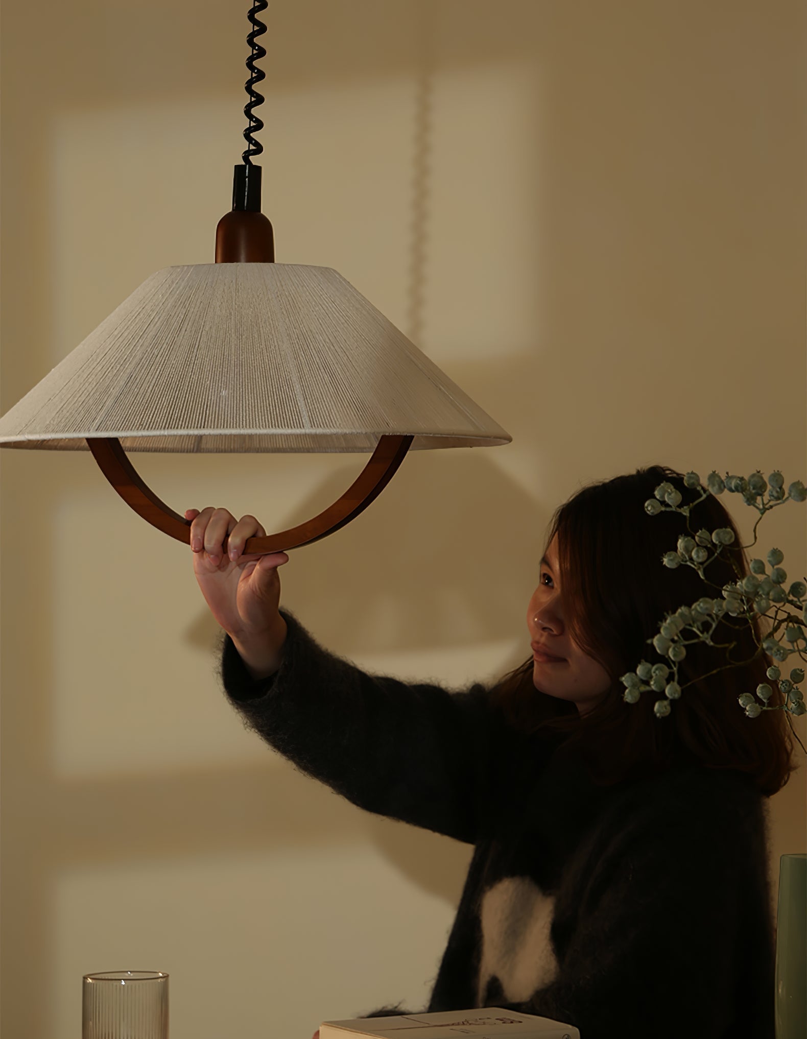 Eleanor Minimalist Pendant Light-Neutral Decor