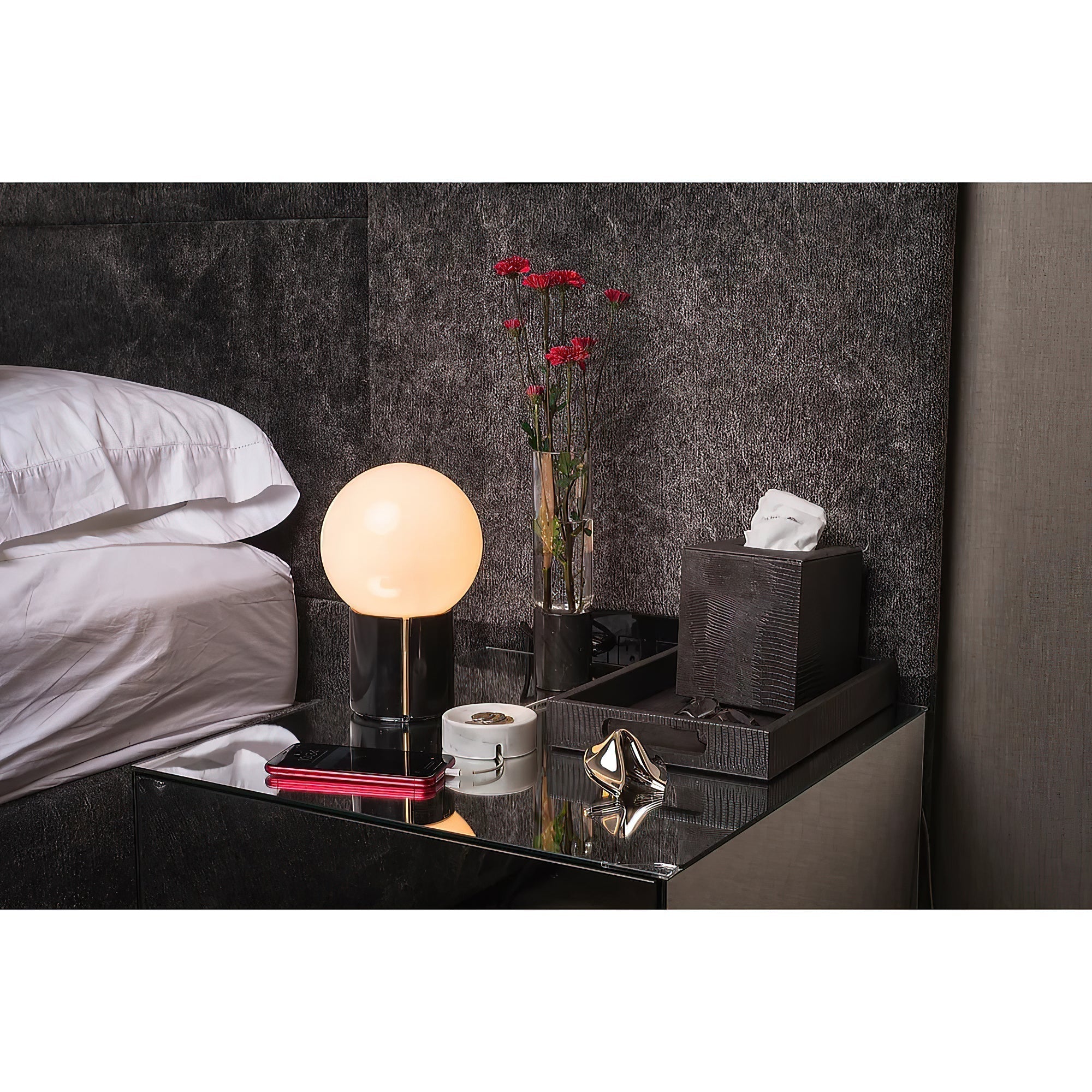 Bryn Table Lamp