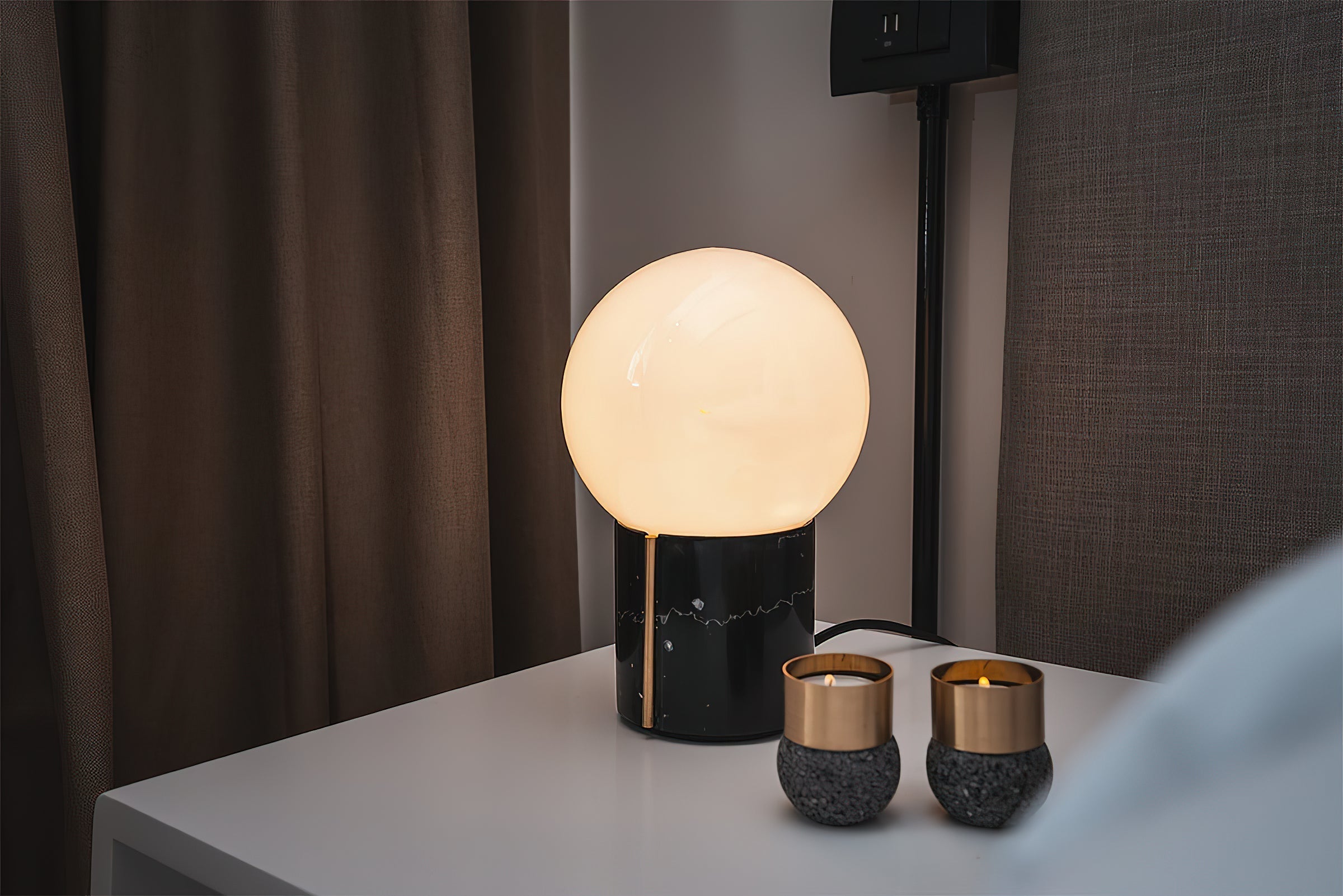 Bryn Table Lamp