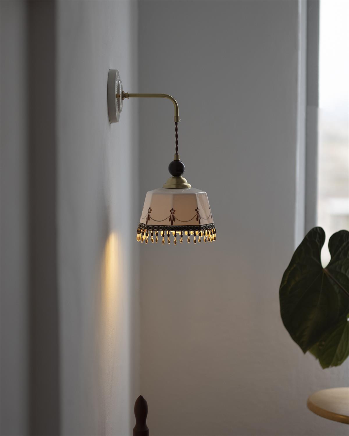 Toreni Wall Lamp