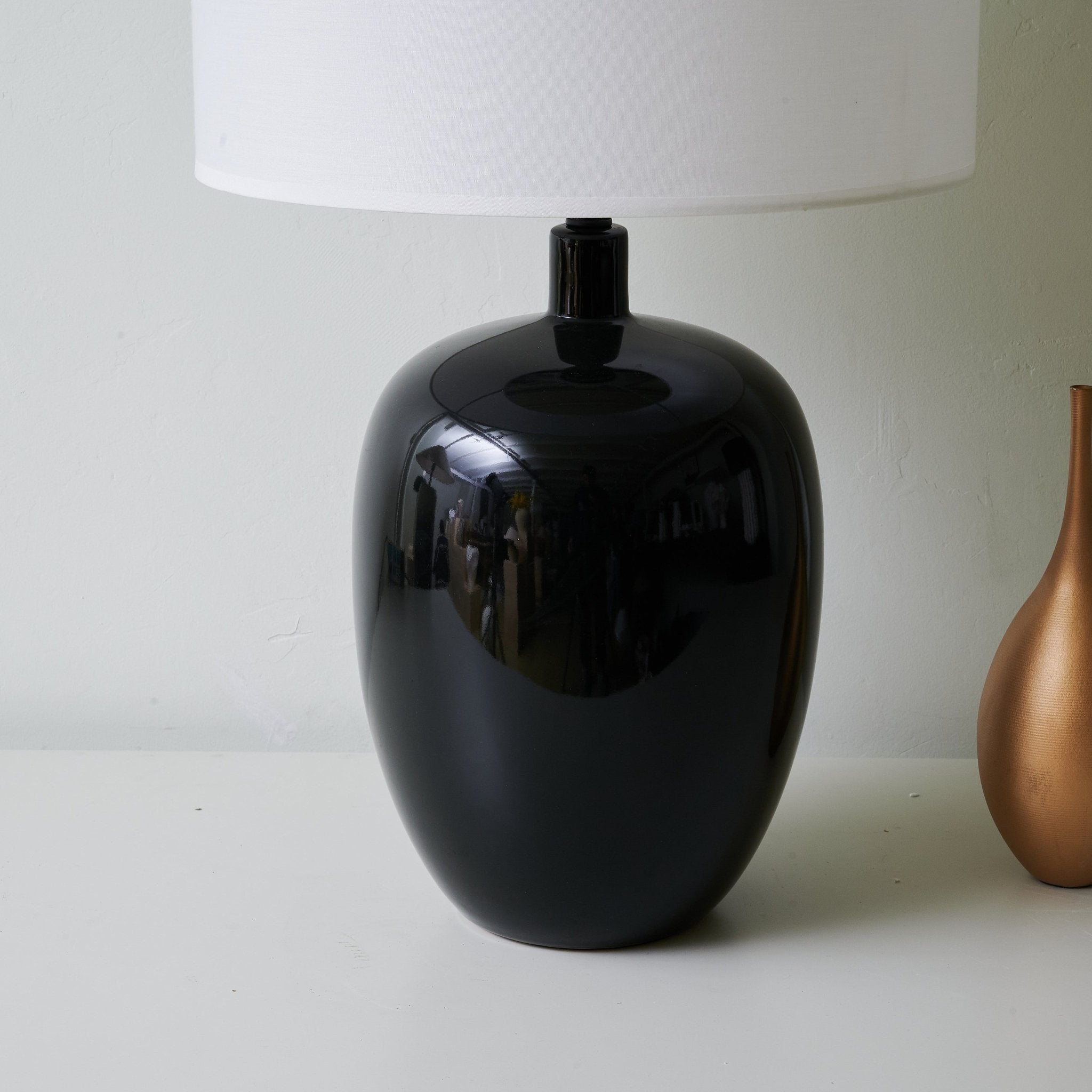 Derek Modern Ceramics Table Lamp-Neutral Decor