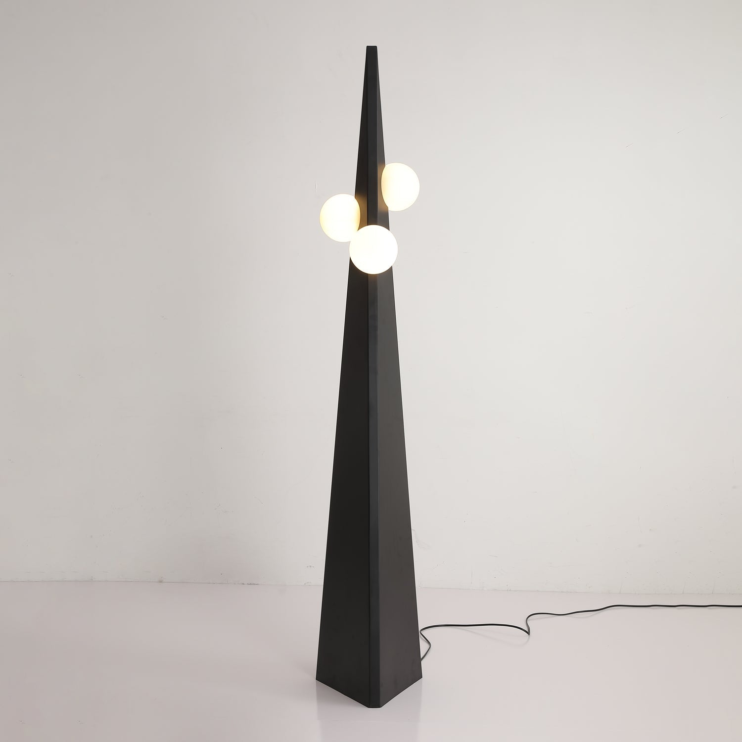 Lymarora Sculptural Floor Lamp-Neutral Decor